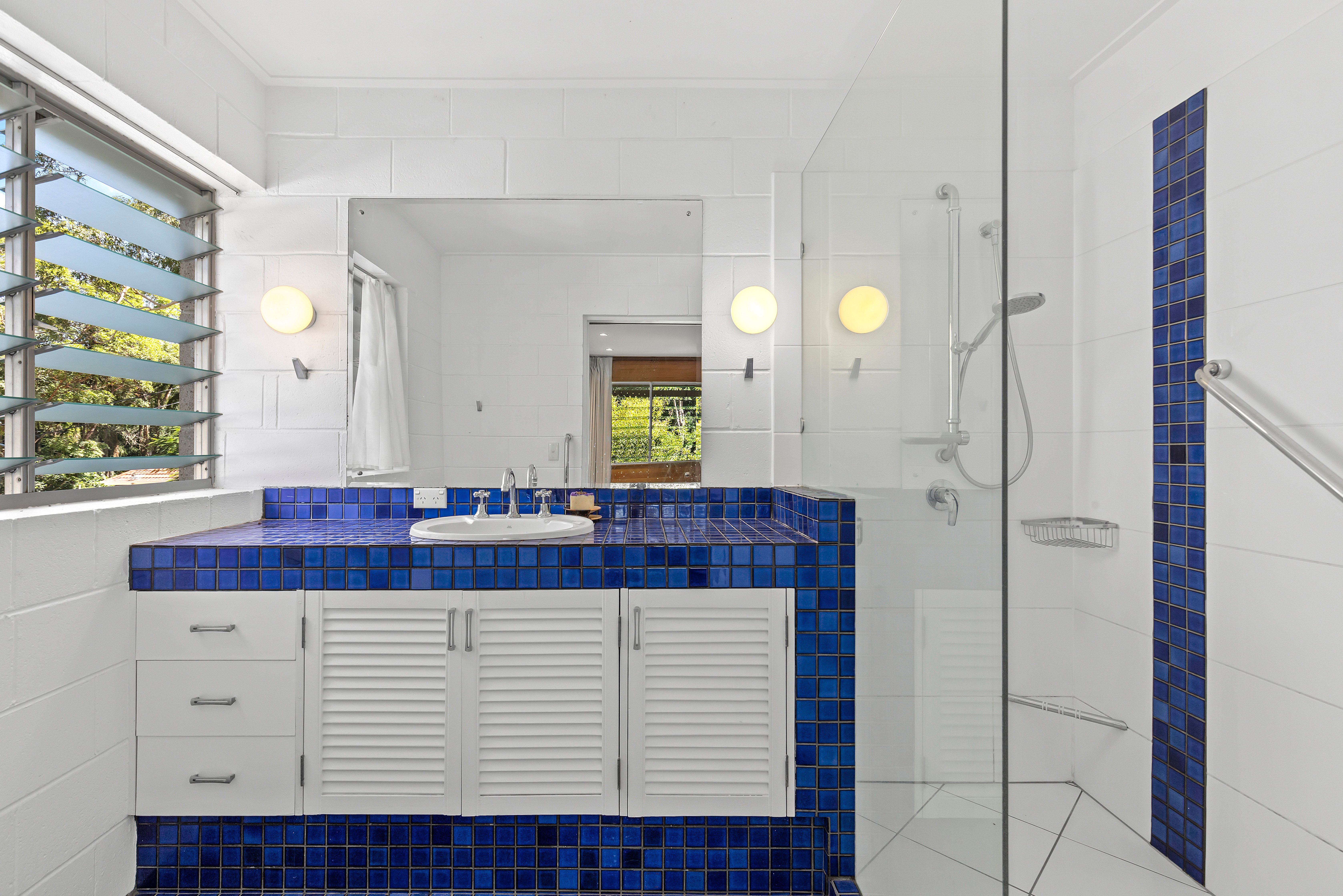 12 Colorado Avenue — photo 11 of 22