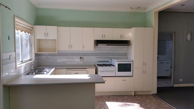 58 Barton Street, Oak Flats, NSW 2529