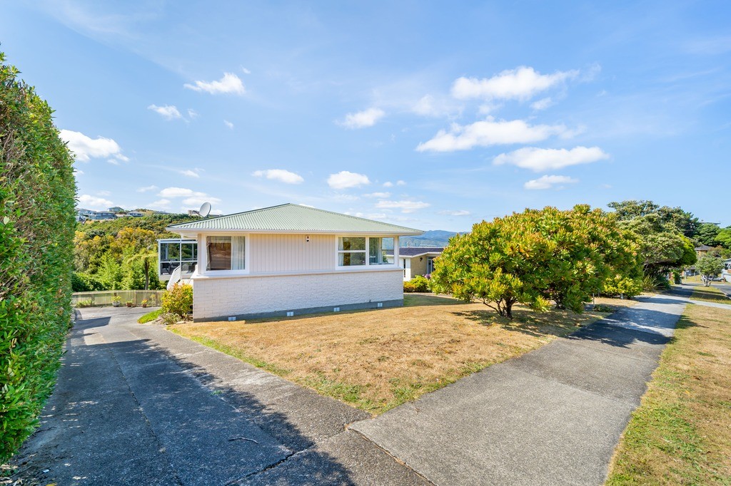 16 Cedar Street, Maungaraki, Lower Hutt City