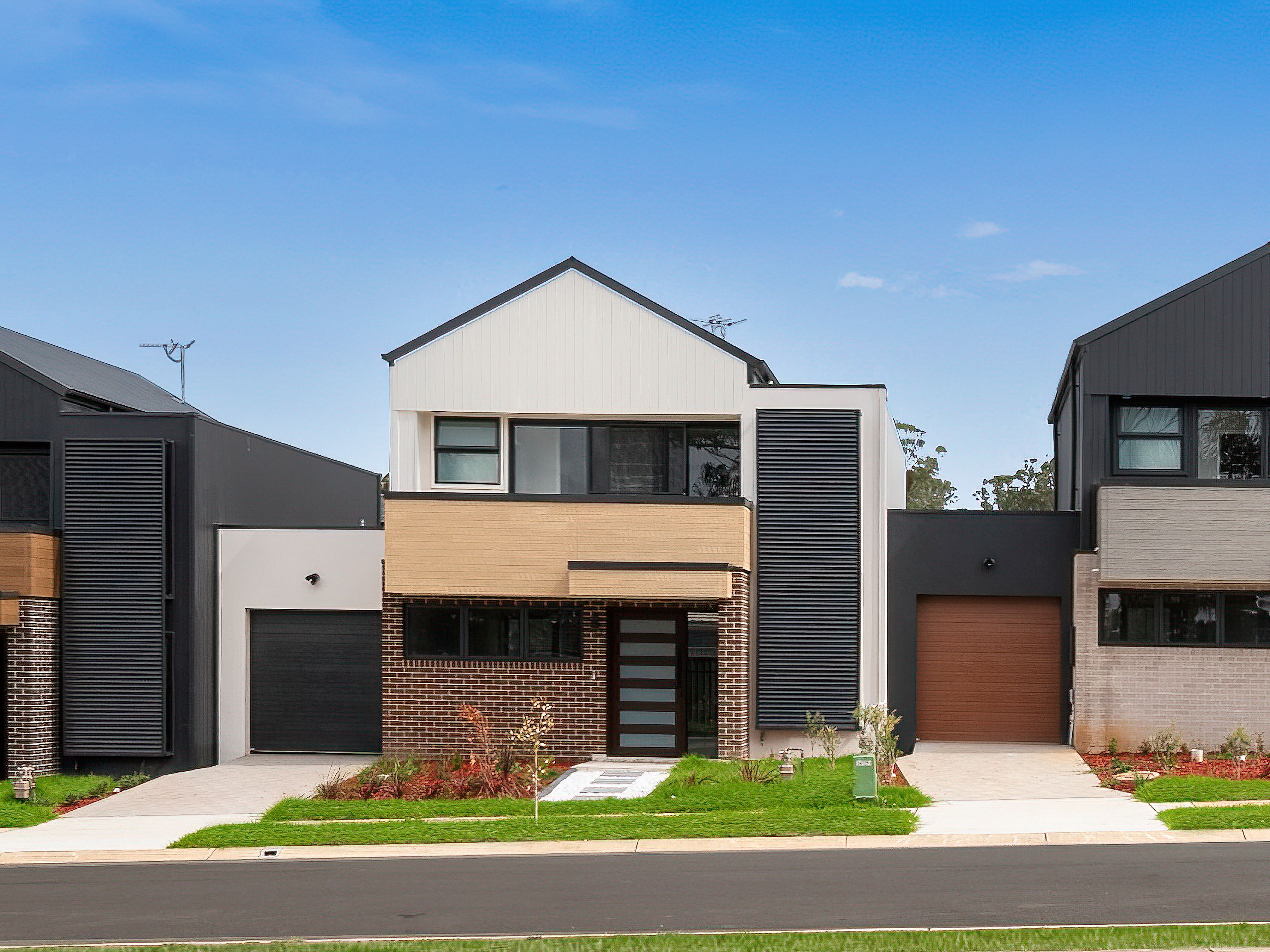 7 Peters Road, Edmondson Park, NSW 2174