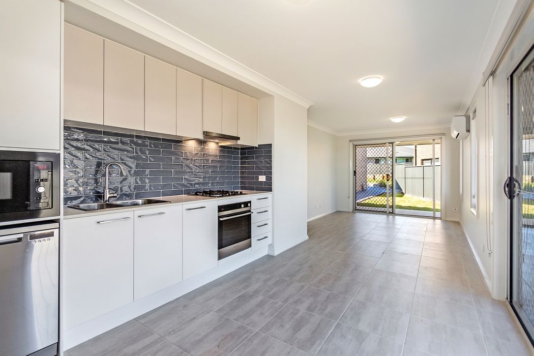 43B Rosella Circuit, Gregory Hills, NSW 2557