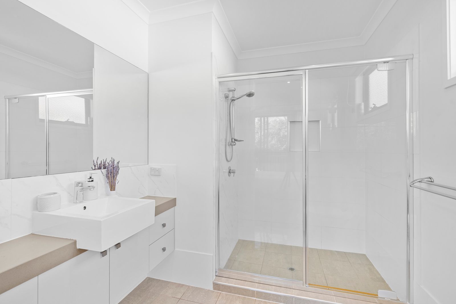 4/24 Querrin Street — photo 19 of 27