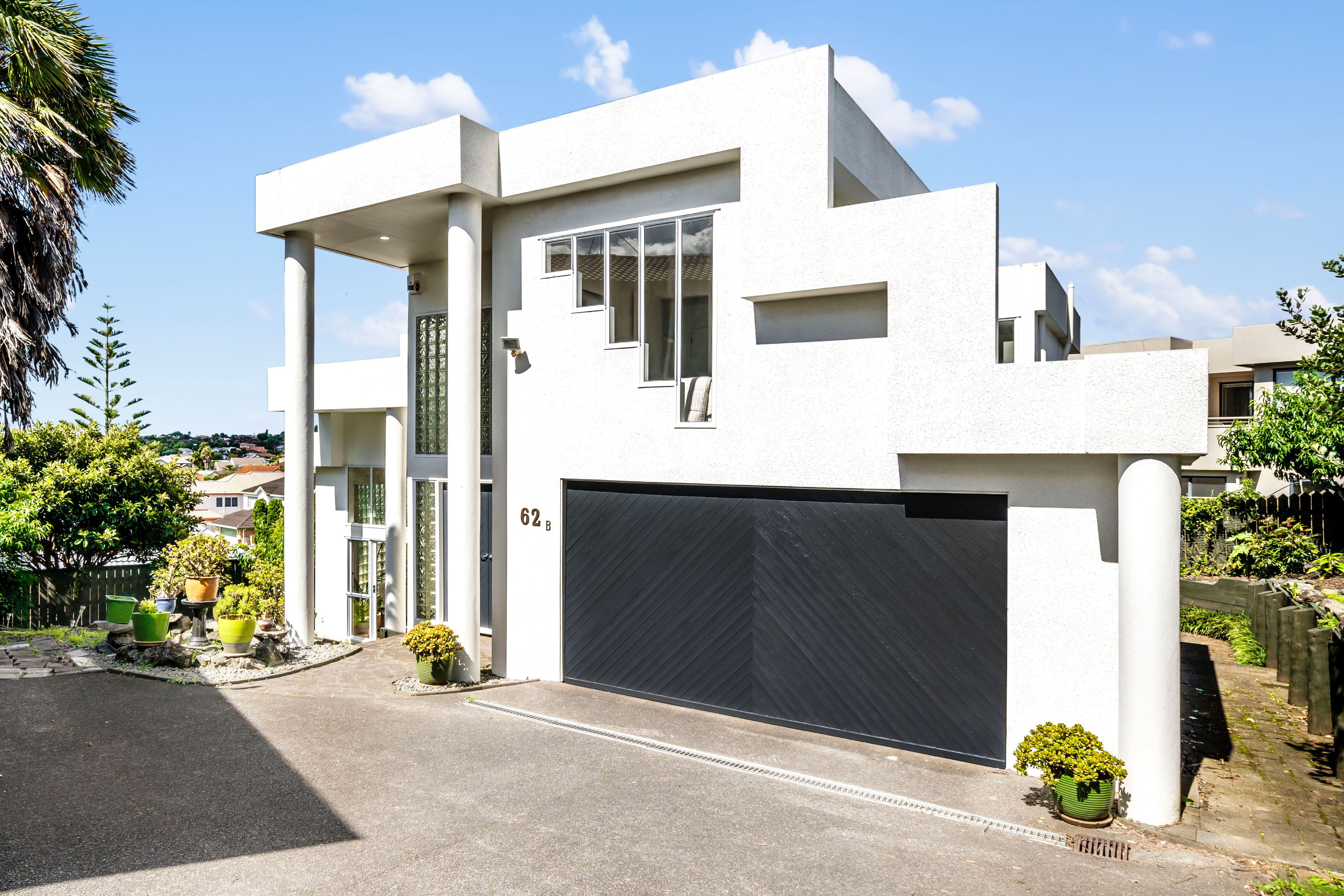 2/62 Simmental Crescent, Northpark, Manukau City