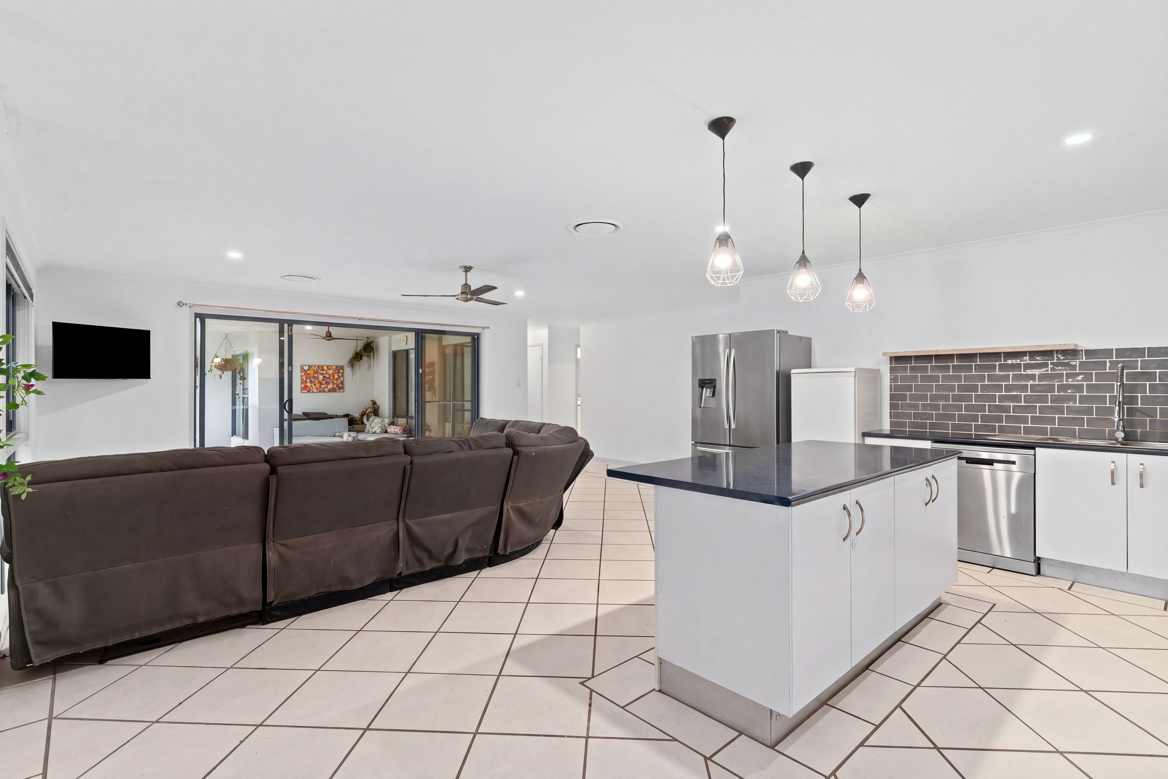 29 Storrs Road — photo 6 of 30