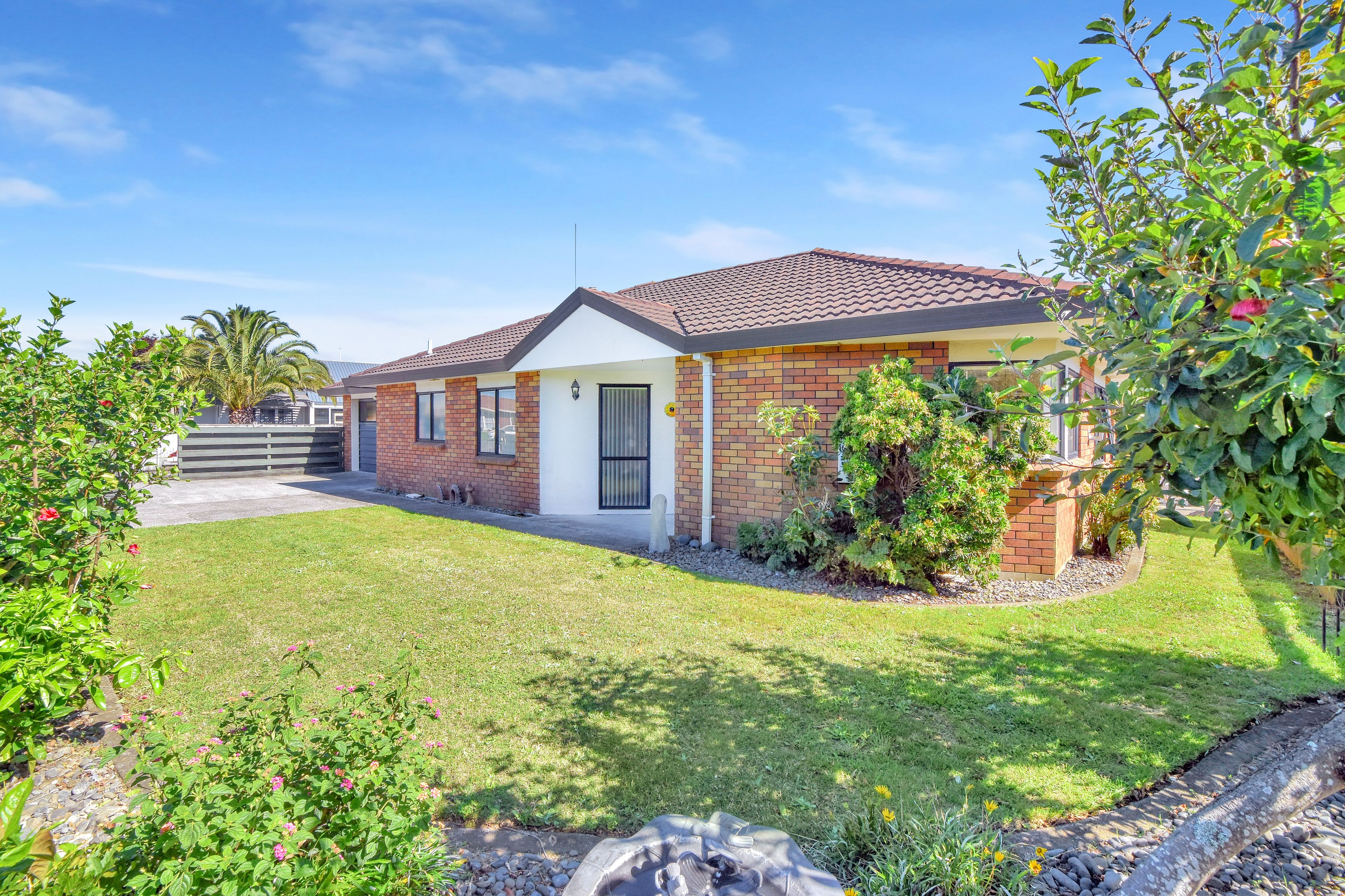 10A Ngamotu Place, Mt Maunganui, Tauranga City 3116 Sold House Ray