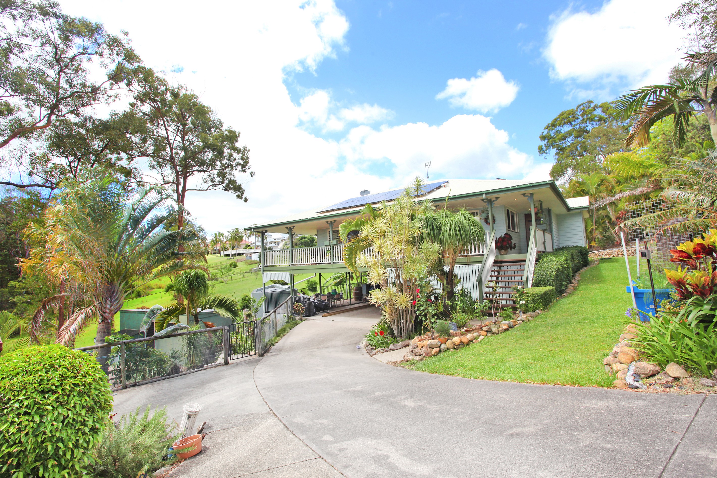 8 Caree Court, Maroochy River, QLD 4561