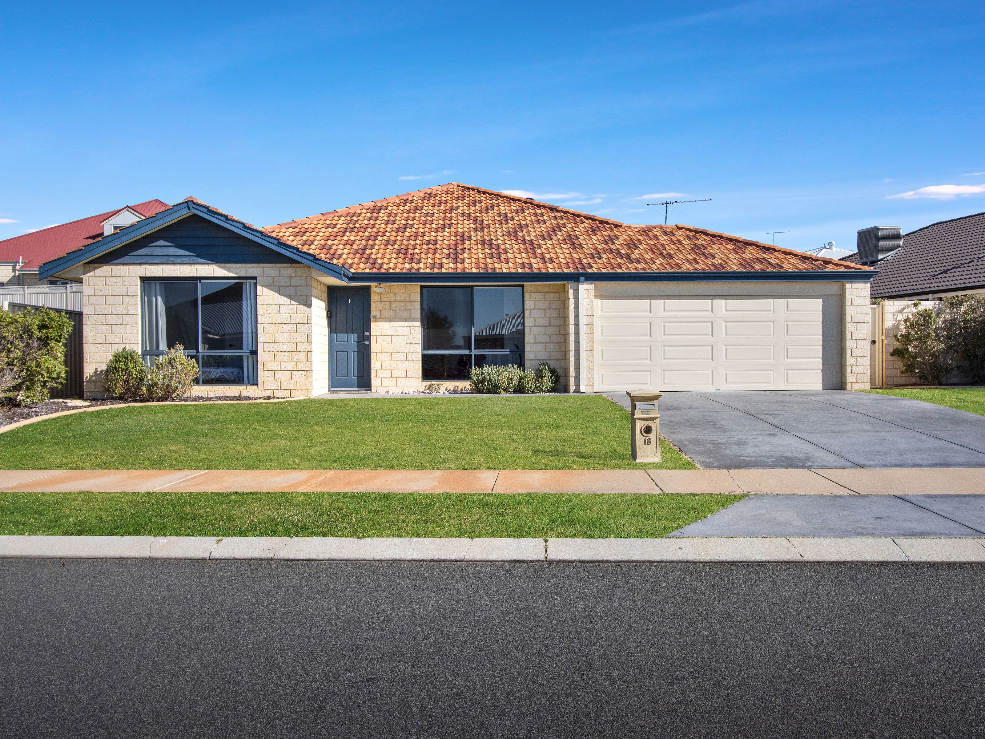 18 Waring Heights, Baldivis, WA 6171 Sold House Ray White