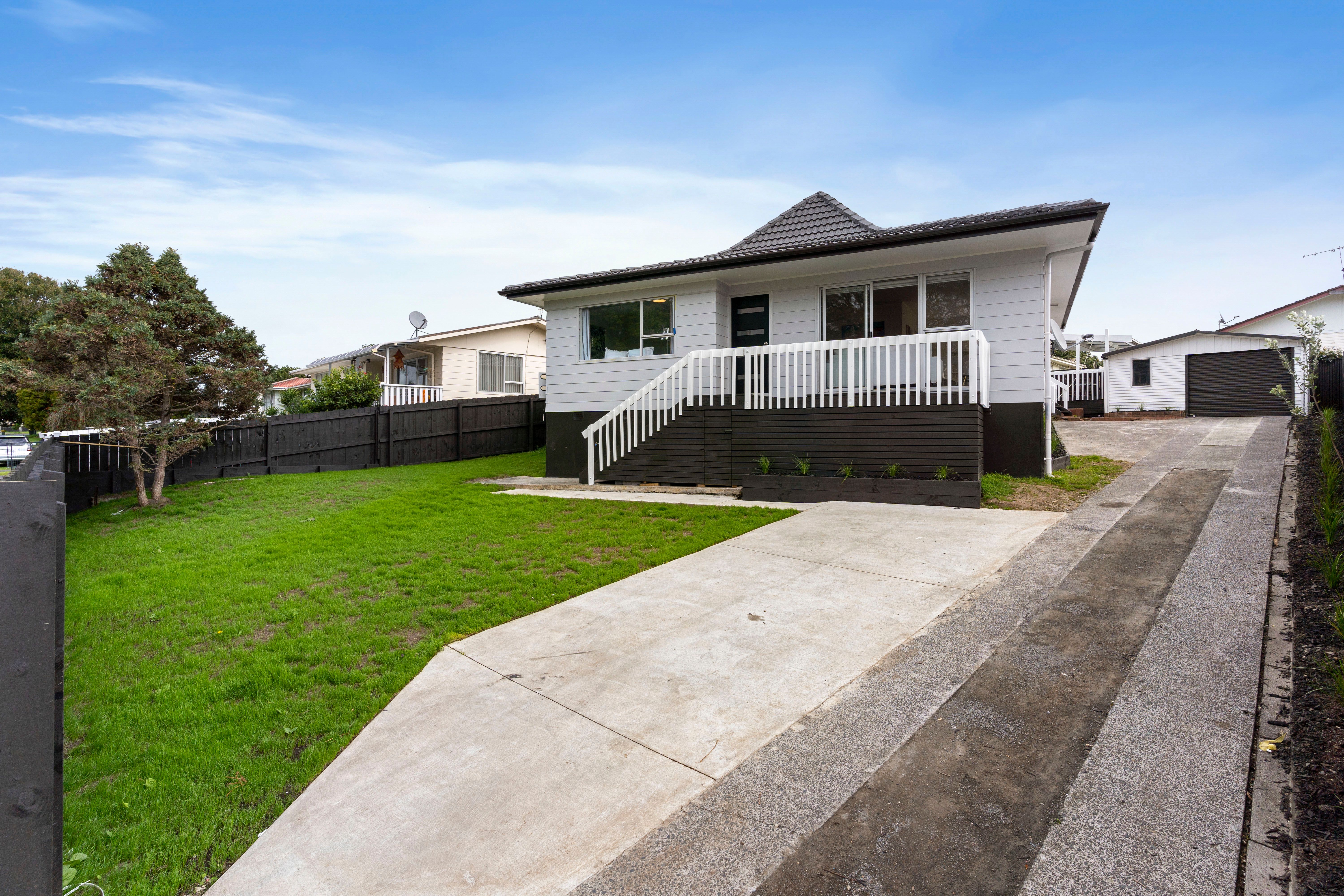 19 Frobisher Way, Clendon Park, Manukau City
