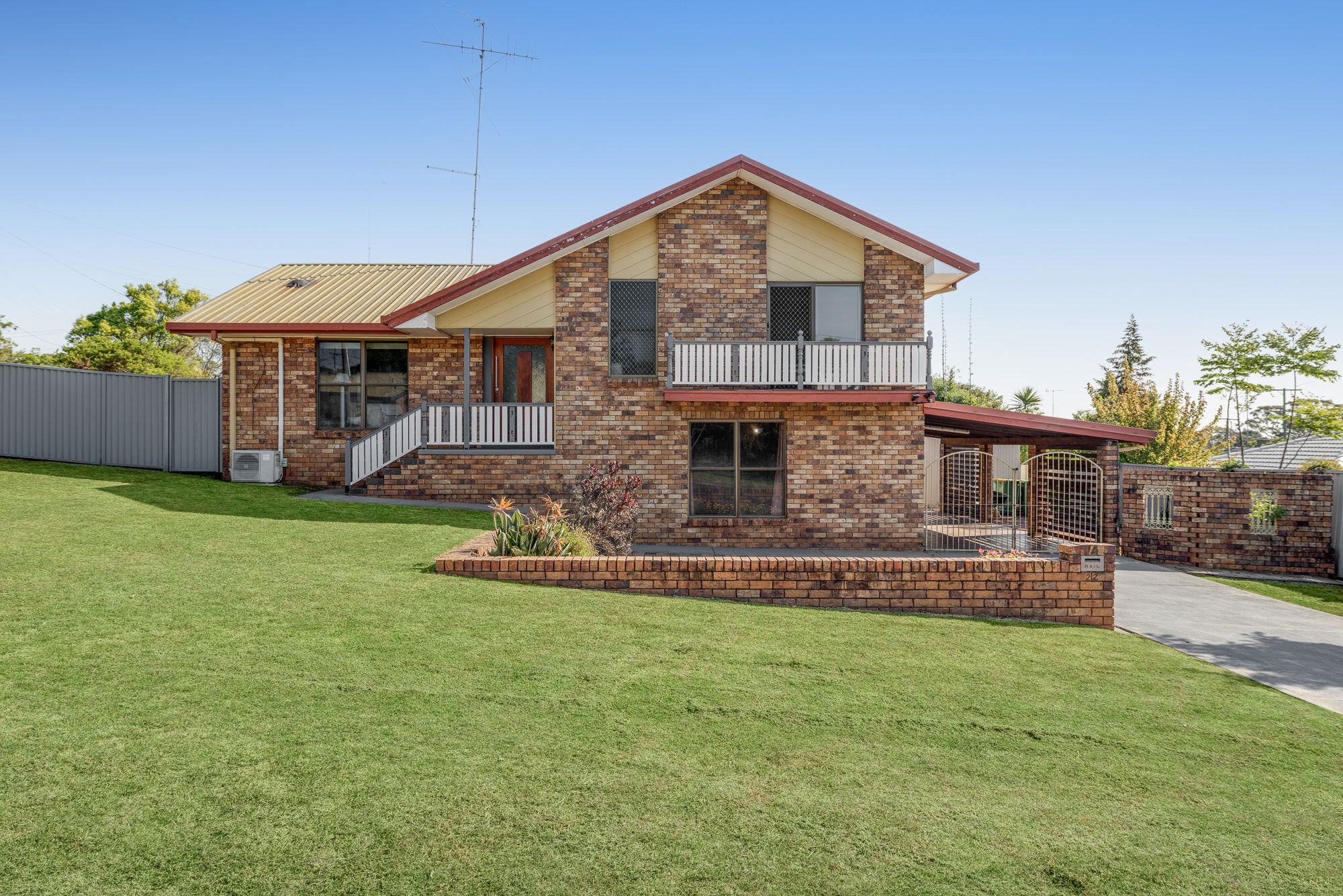 22 Lindberg Street, Wilsonton QLD 4350