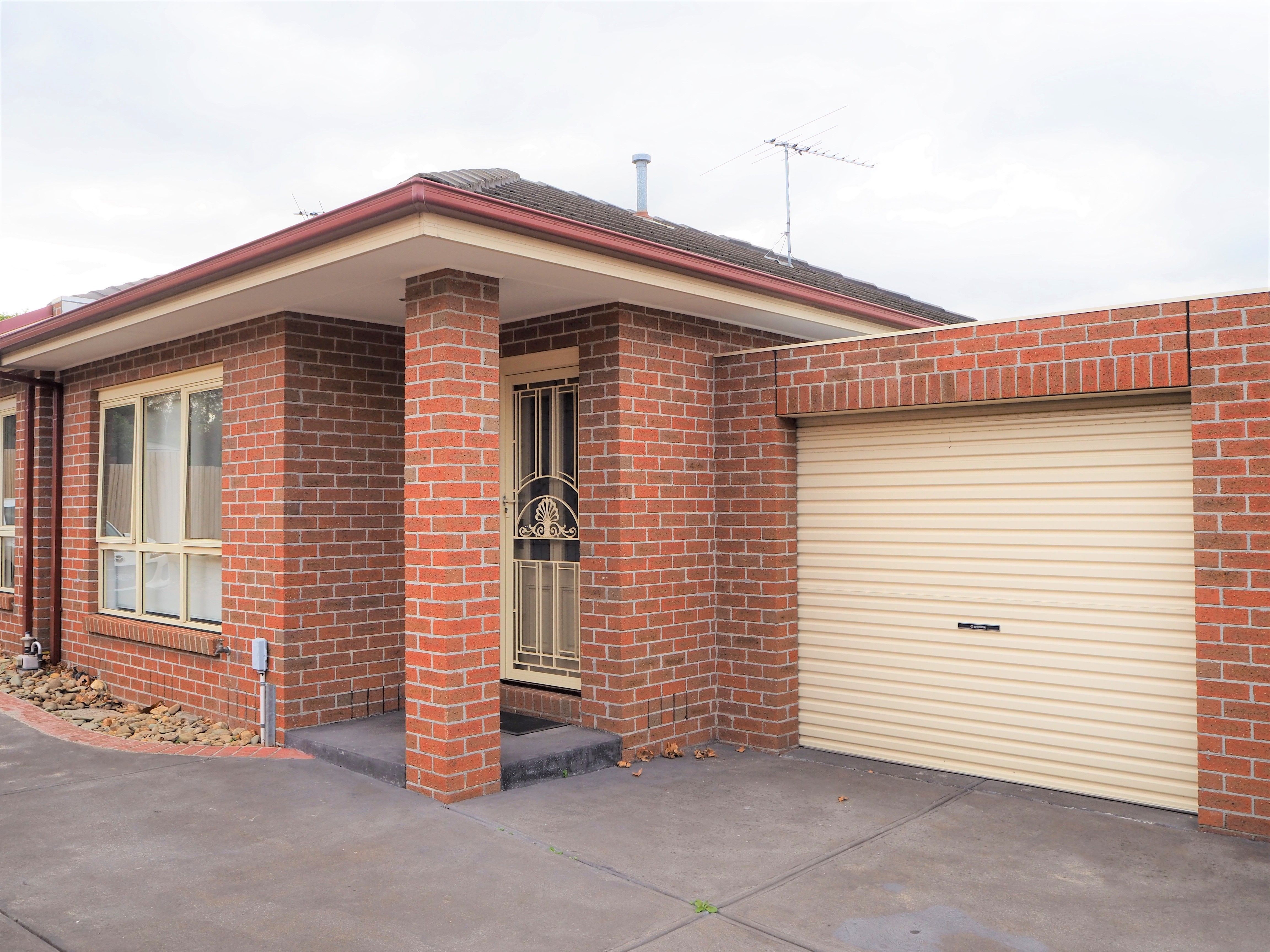3/115 Rathcown Road, Reservoir, VIC 3073
