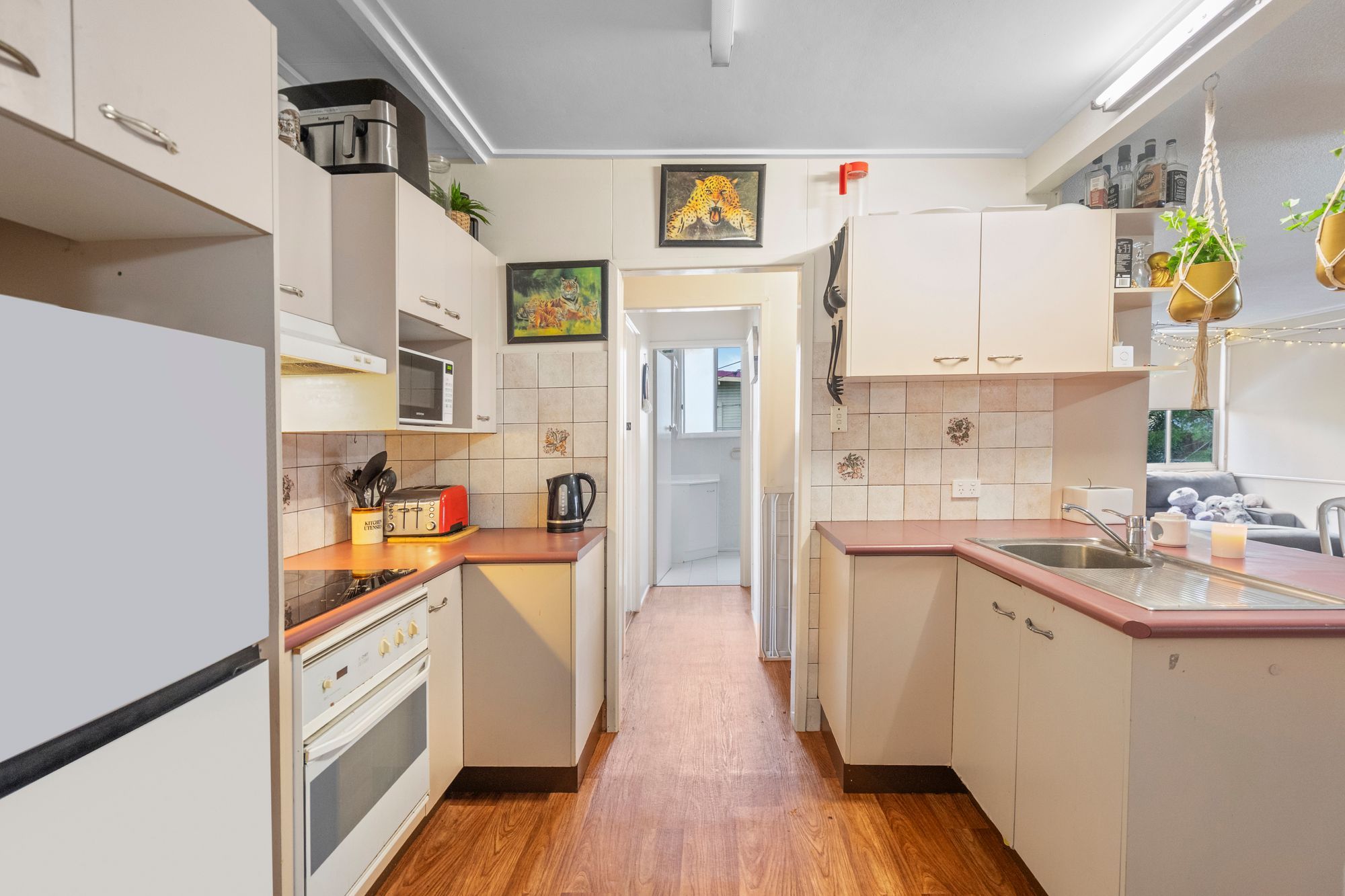 7 Oakland Avenue — photo 5 of 13