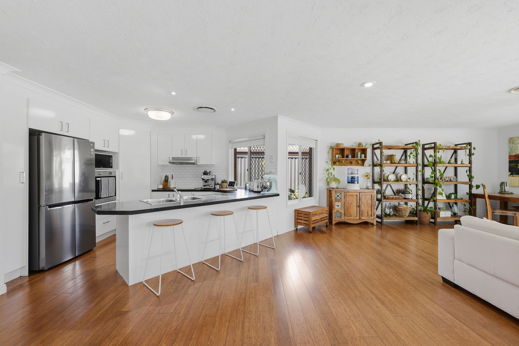 27 Ron Penhaligon Way — photo 8 of 26