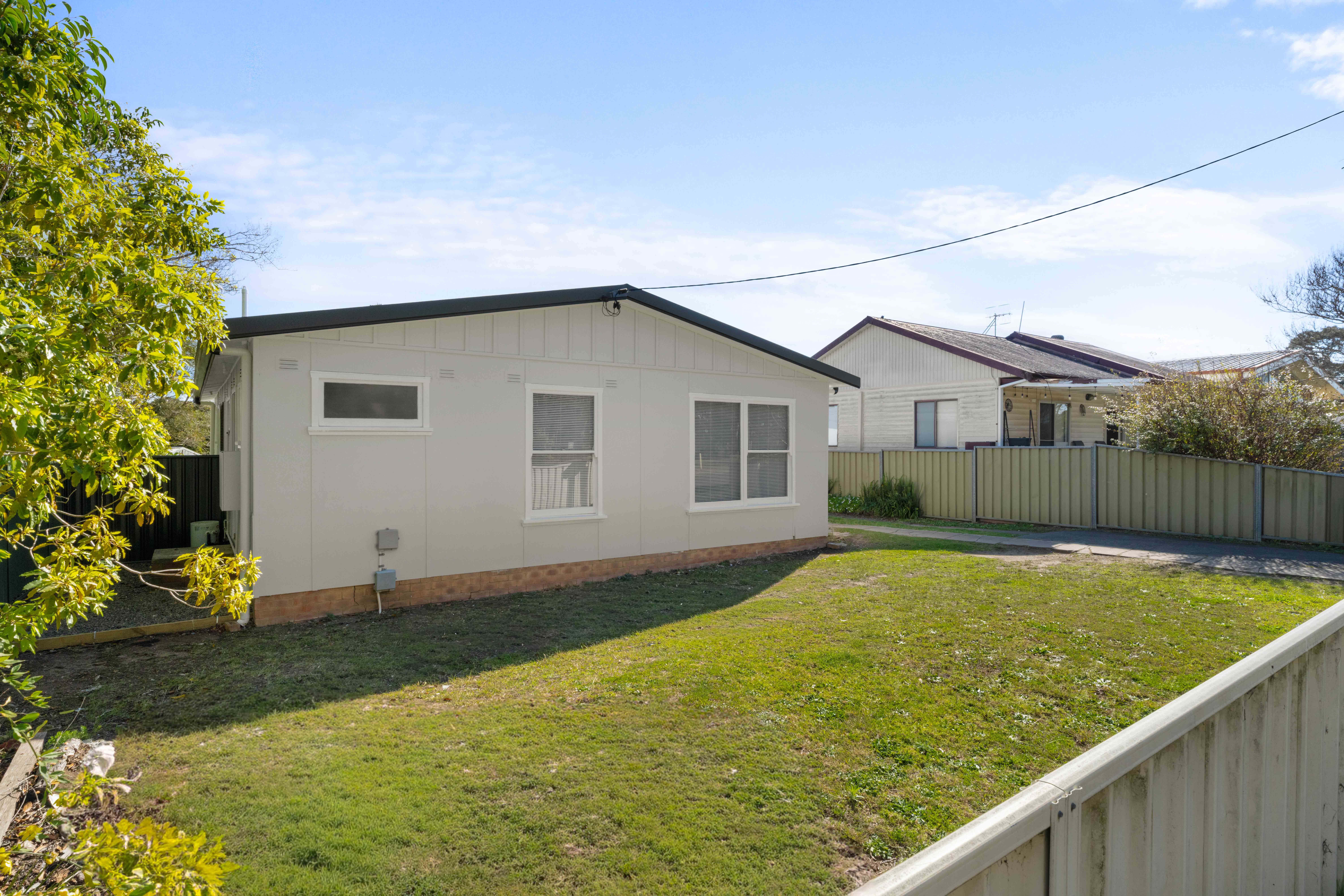 183 Kinghorne Street — photo 18 of 24