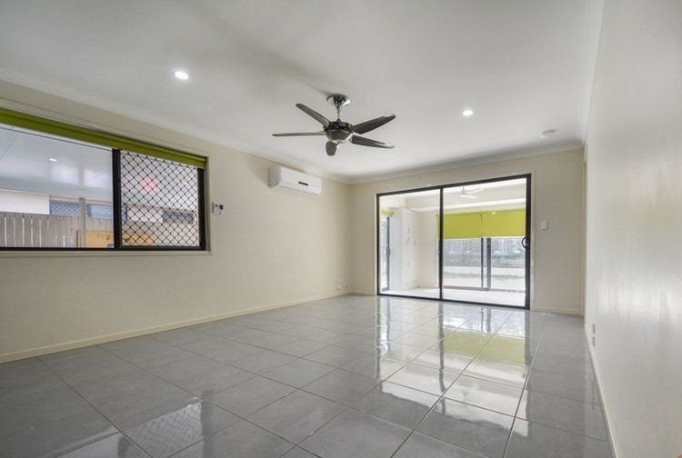 13 Linacre Street, Durack, QLD 4077
