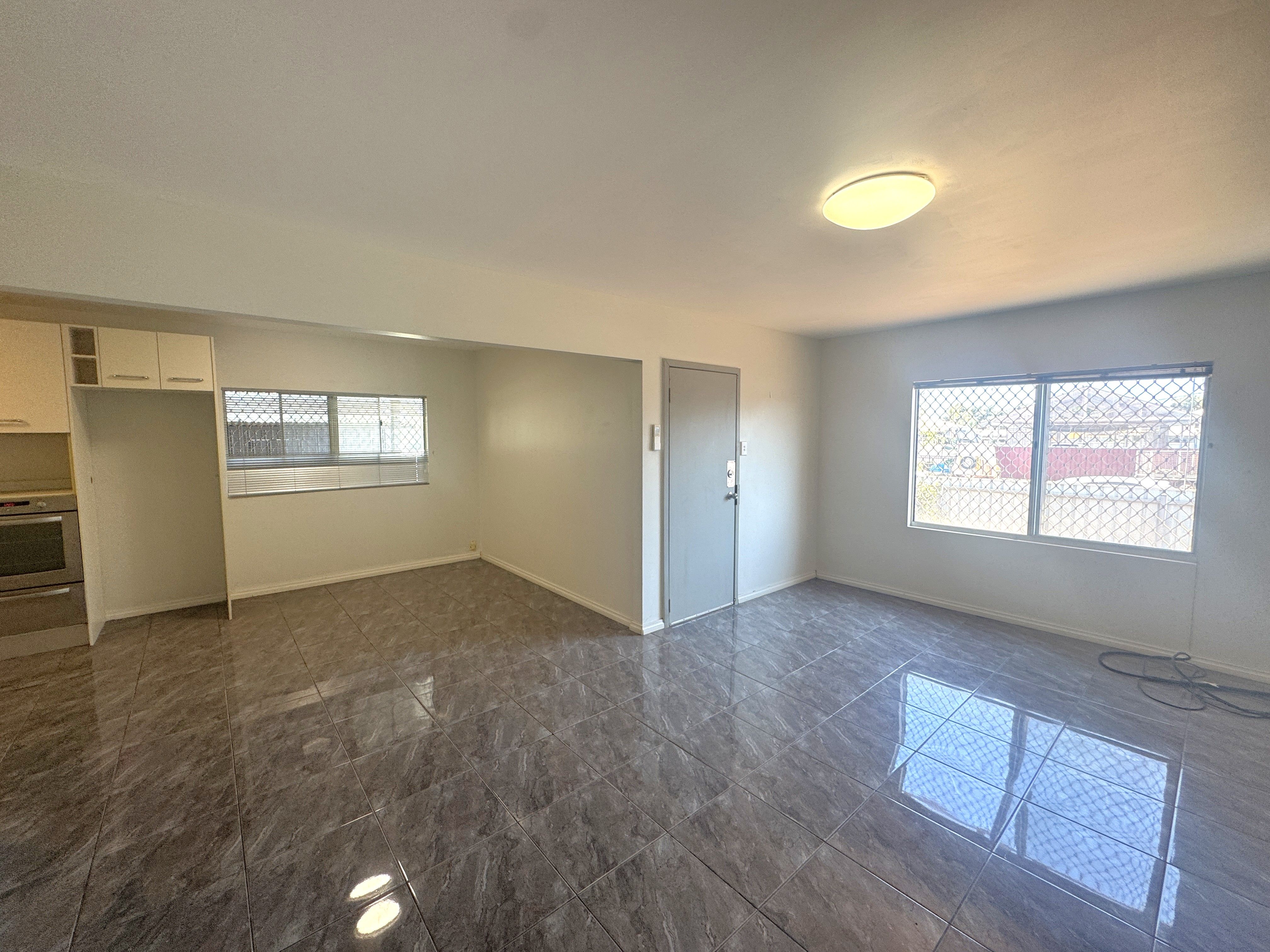 66 Robinson Street — photo 5 of 30