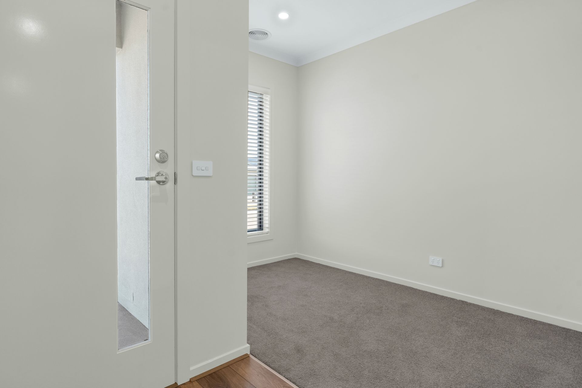 24 Wicklow Drive, Melton South, VIC 3338
