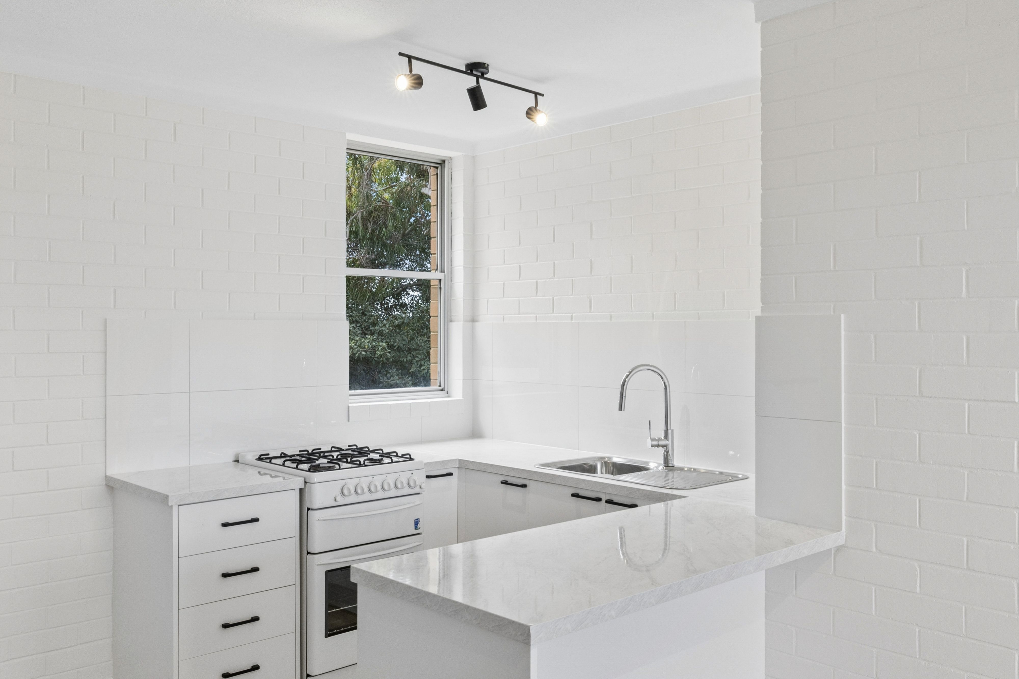 301/69 Leonard Street — photo 9 of 22