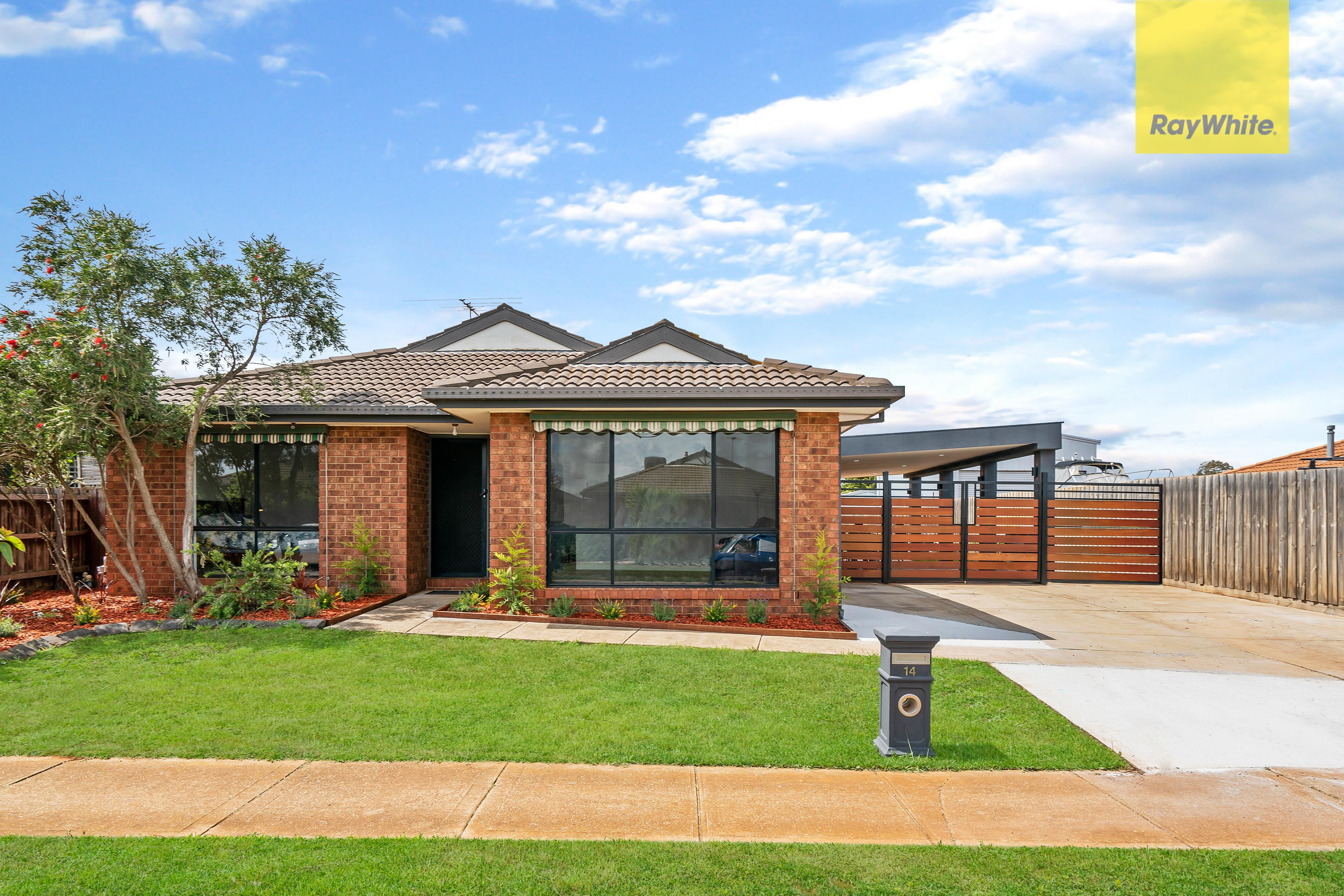 14 Regal Court, Melton South, VIC 3338