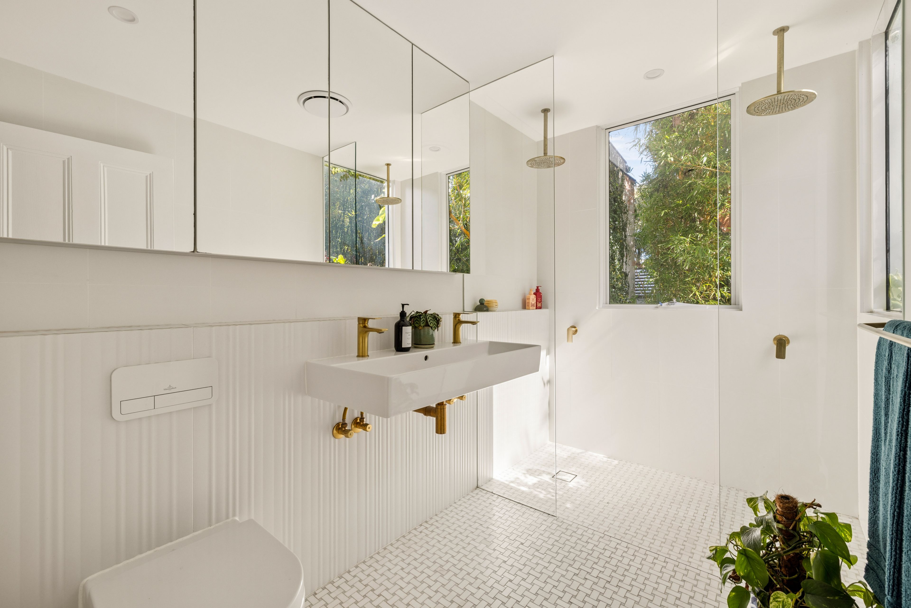 27 Chelsea Street — photo 14 of 21