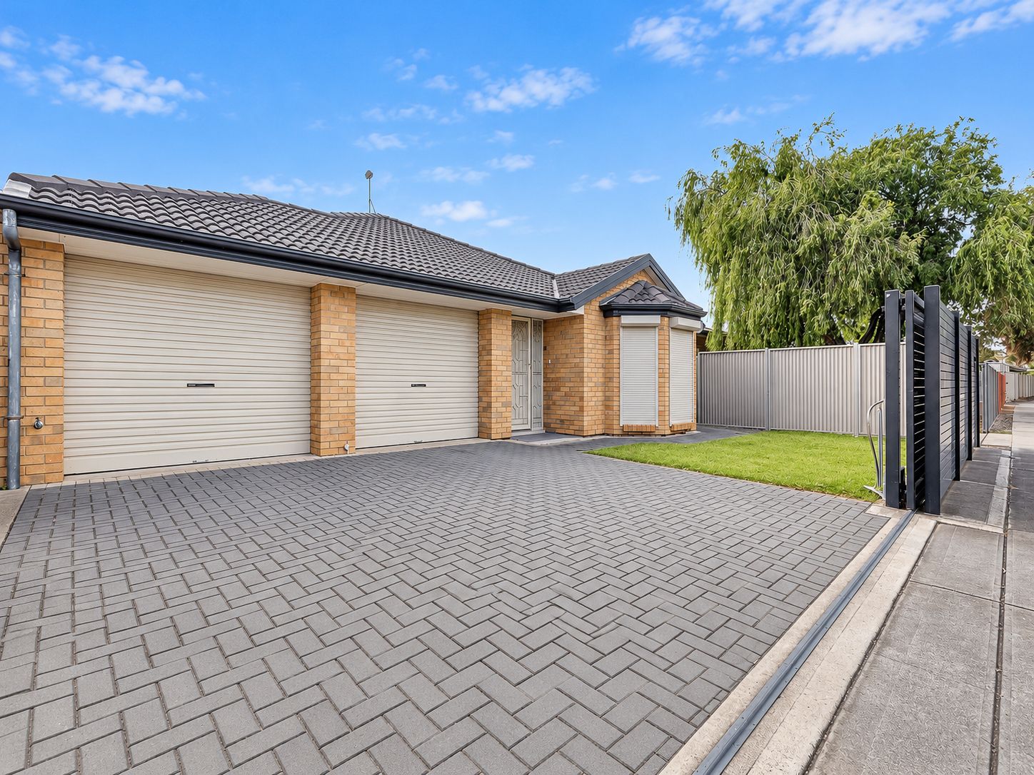 10 Stuart Street, Angle Park, SA 5010