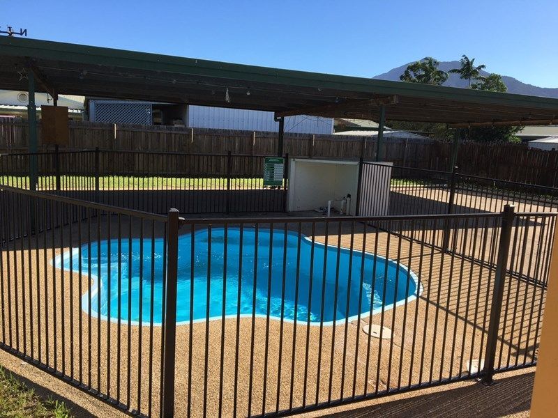 29 Robert Road, Bentley Park QLD 4869