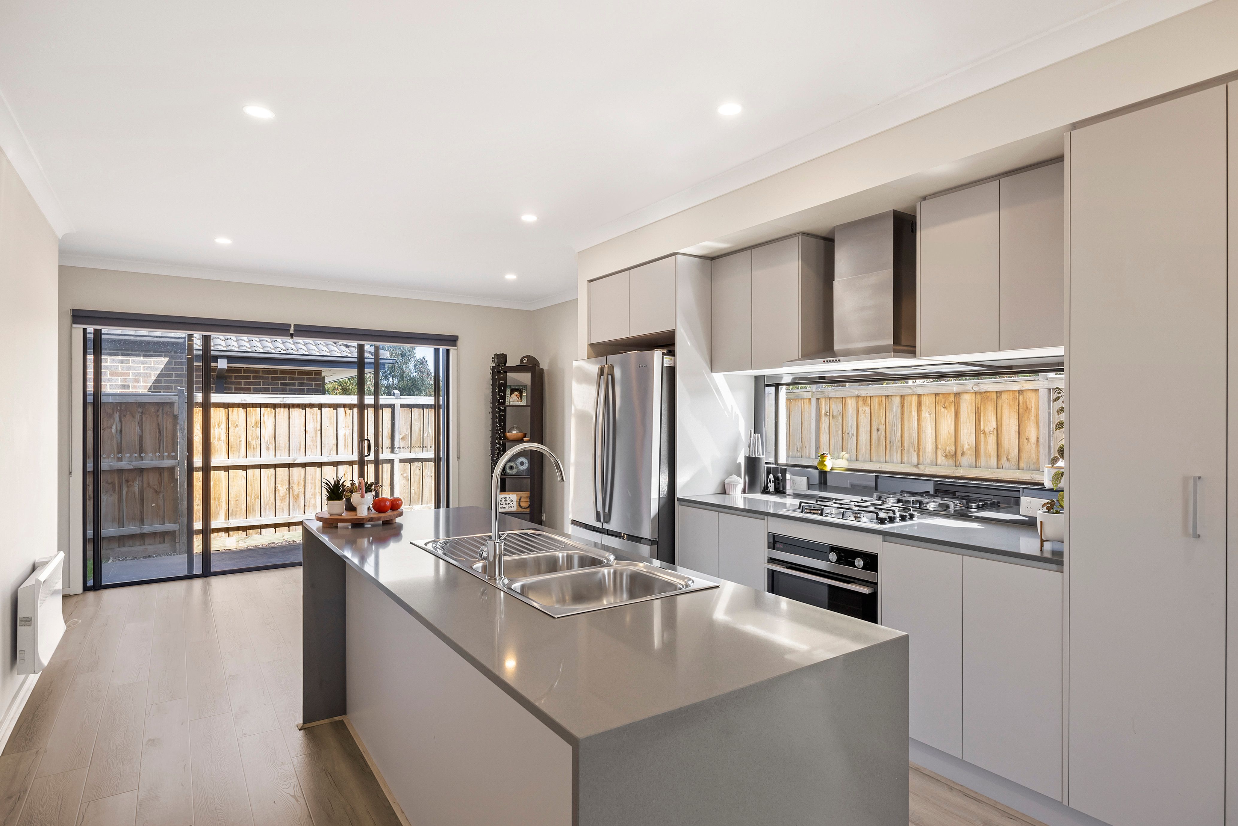 15 Maroon Way, Diggers Rest, VIC 3427