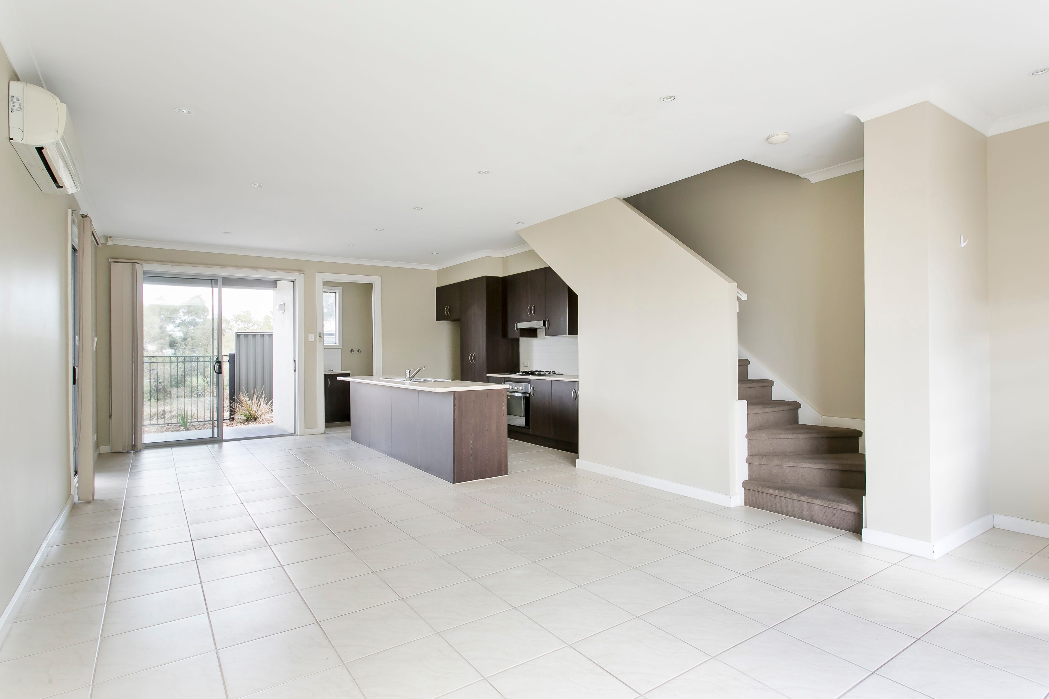 7/21 St Kitts Place, Mawson Lakes, SA 5095