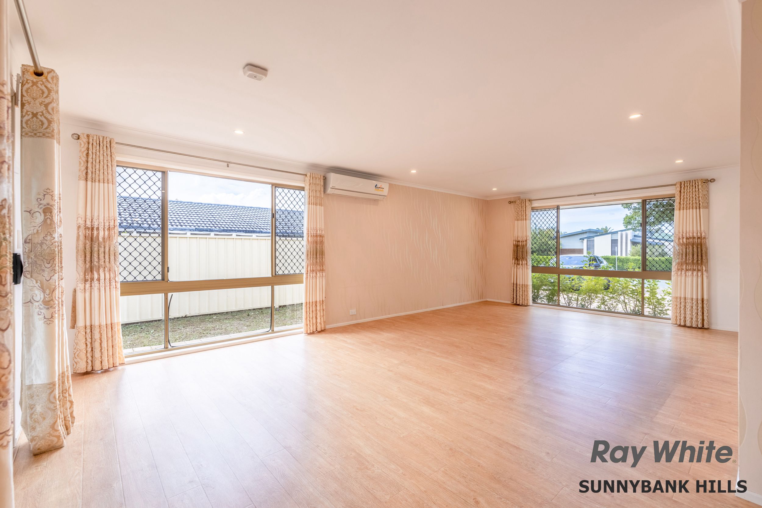 25 Chateau Street, Calamvale, QLD 4116