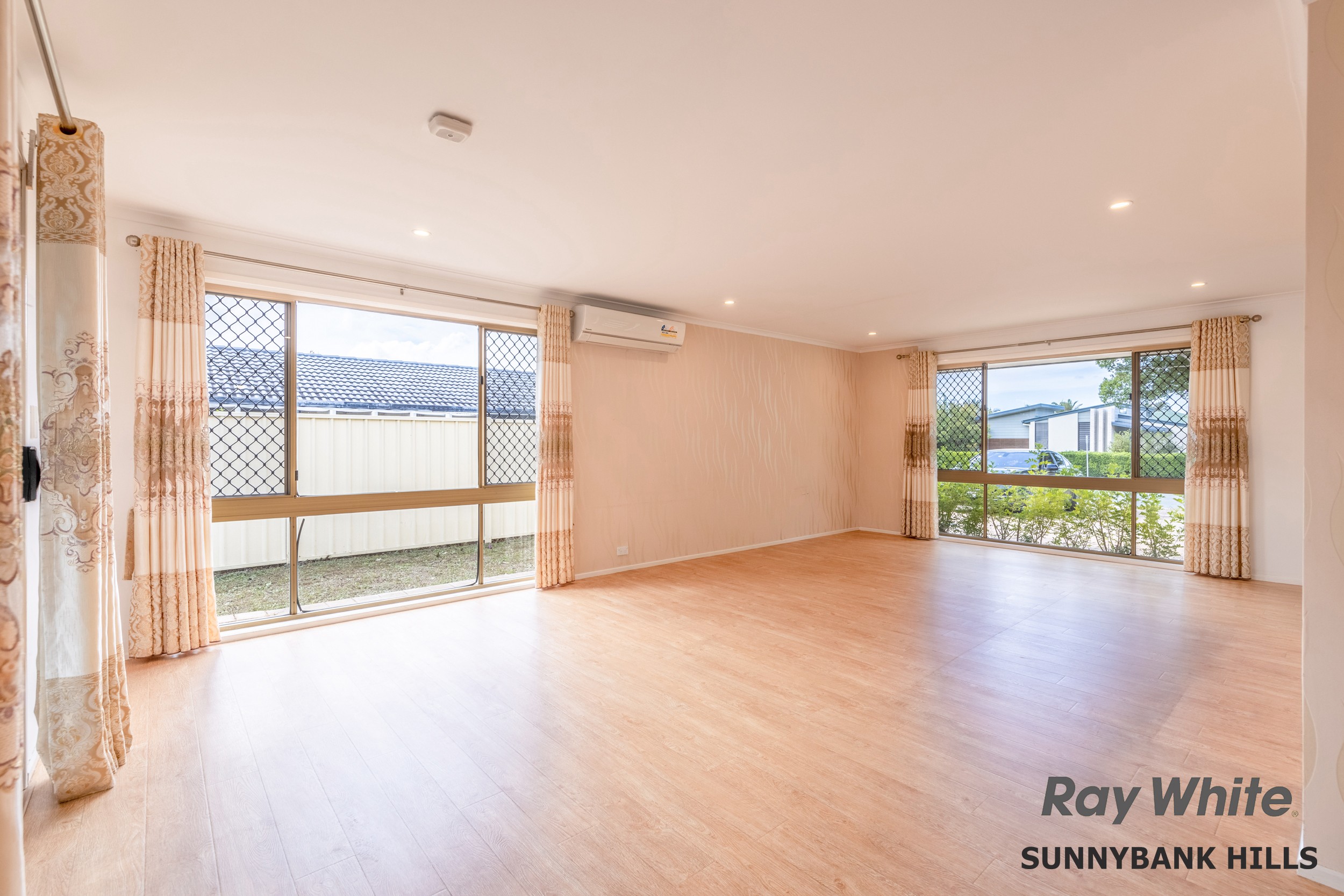 25 Chateau Street, Calamvale, QLD 4116