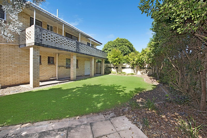 4 Theresa Street, Golden Beach, QLD 4551