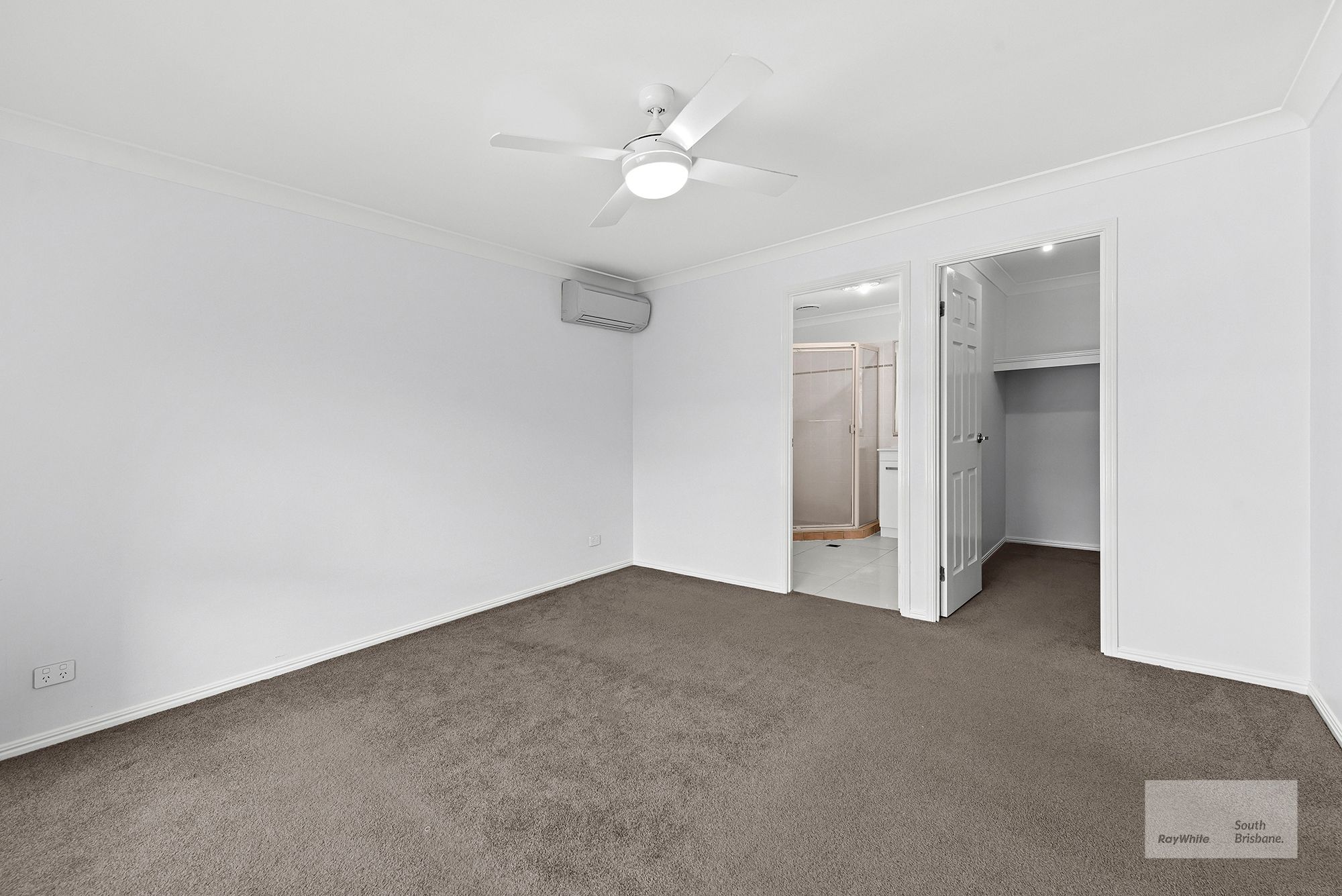 34 Fairmont Crescent — photo 9 of 14