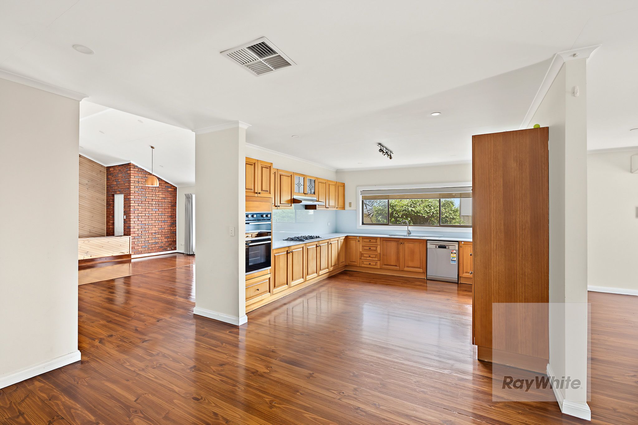 11 Olea Court — photo 12 of 17