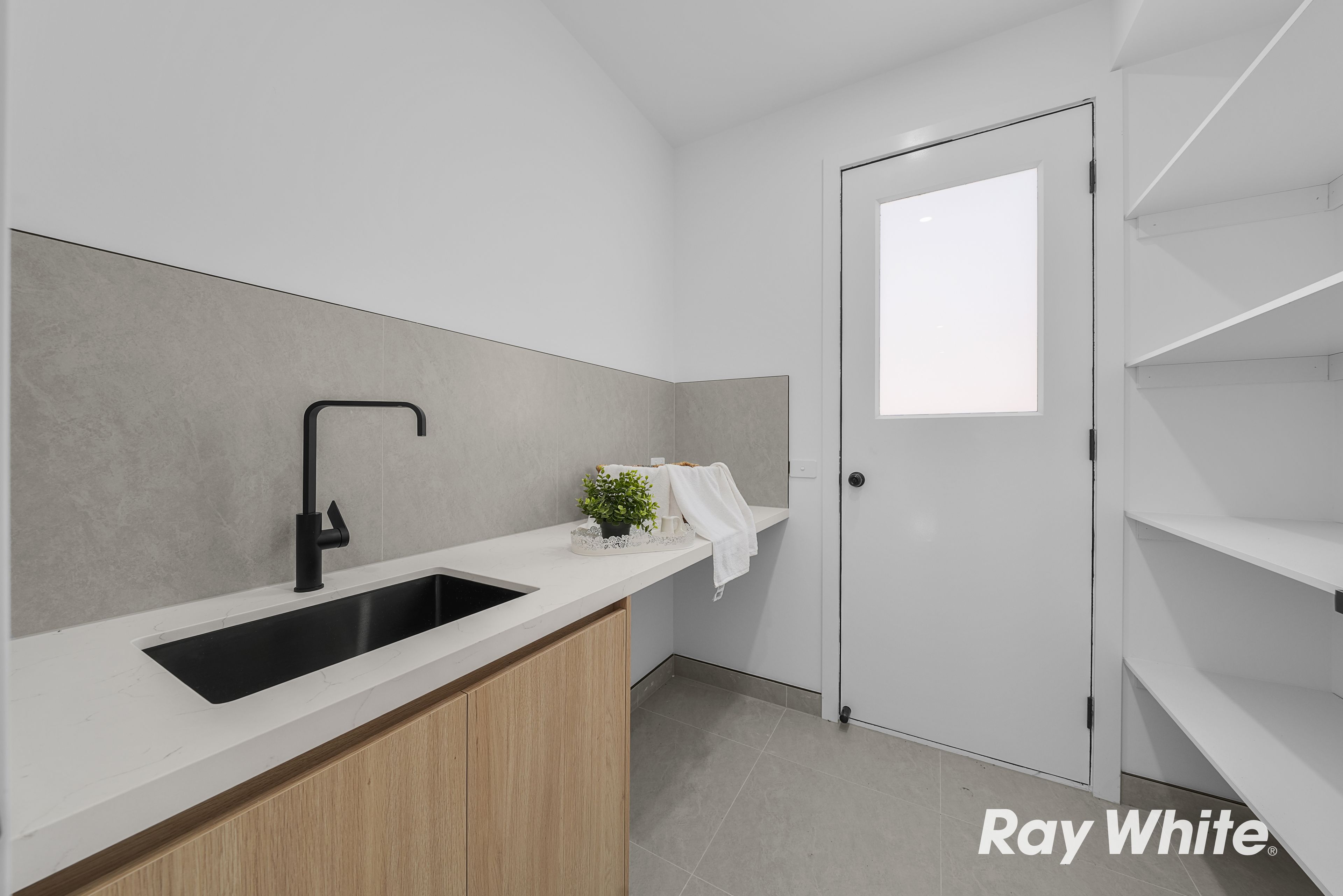 41 Batehaven Crescent — photo 18 of 21