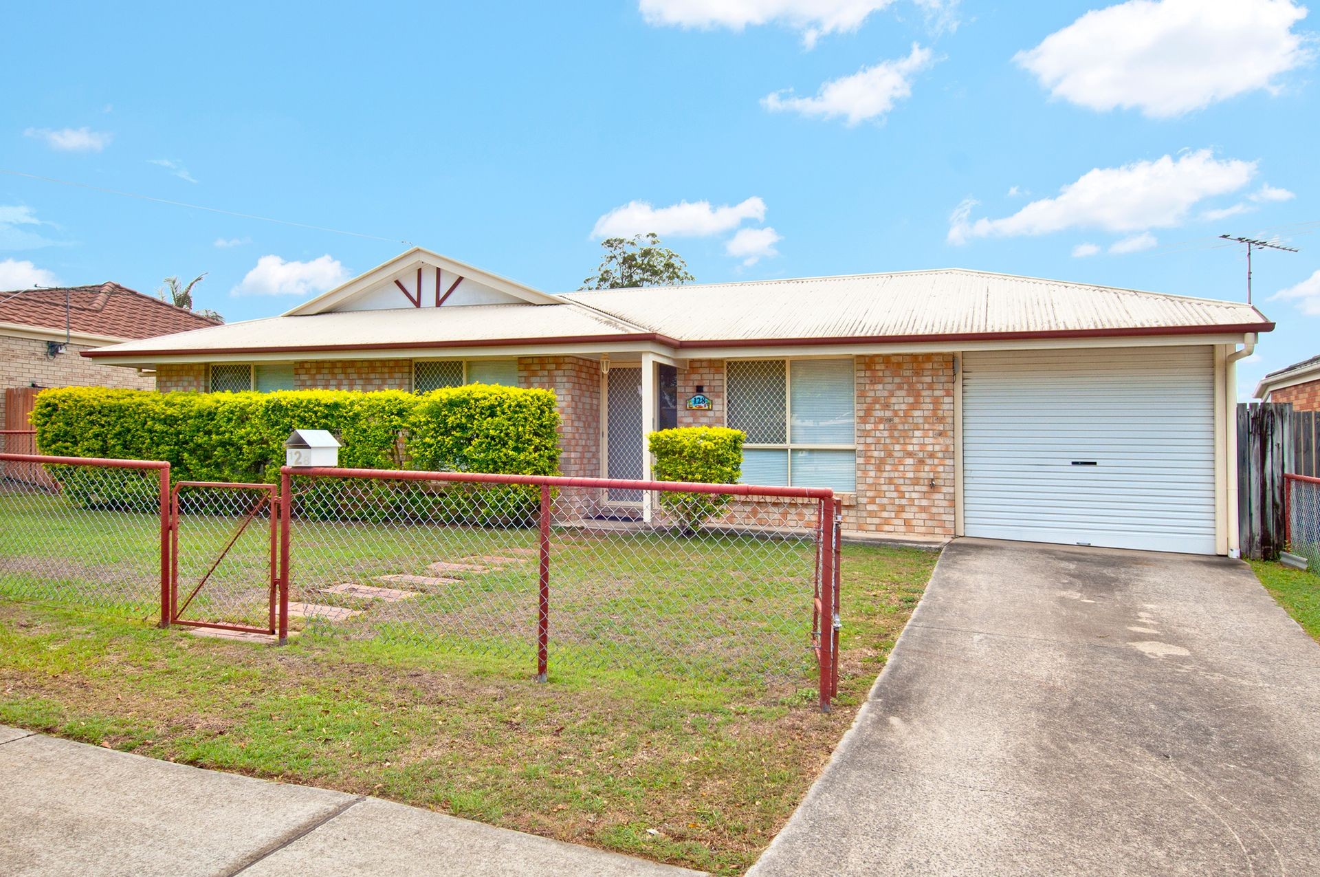 128 First Avenue, Marsden, QLD 4132