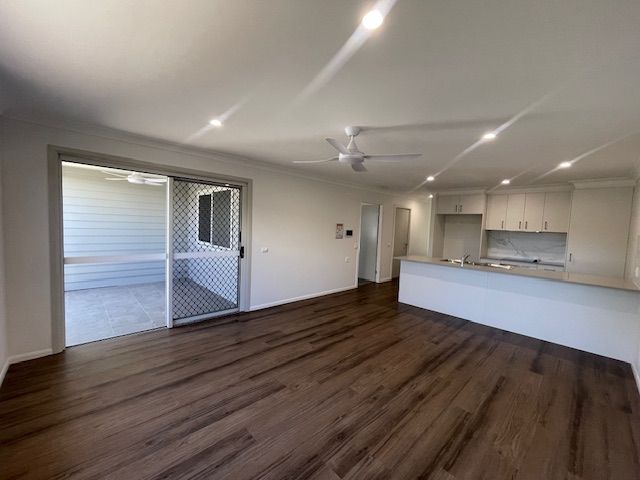3/16 Forrest Street — photo 3 of 14