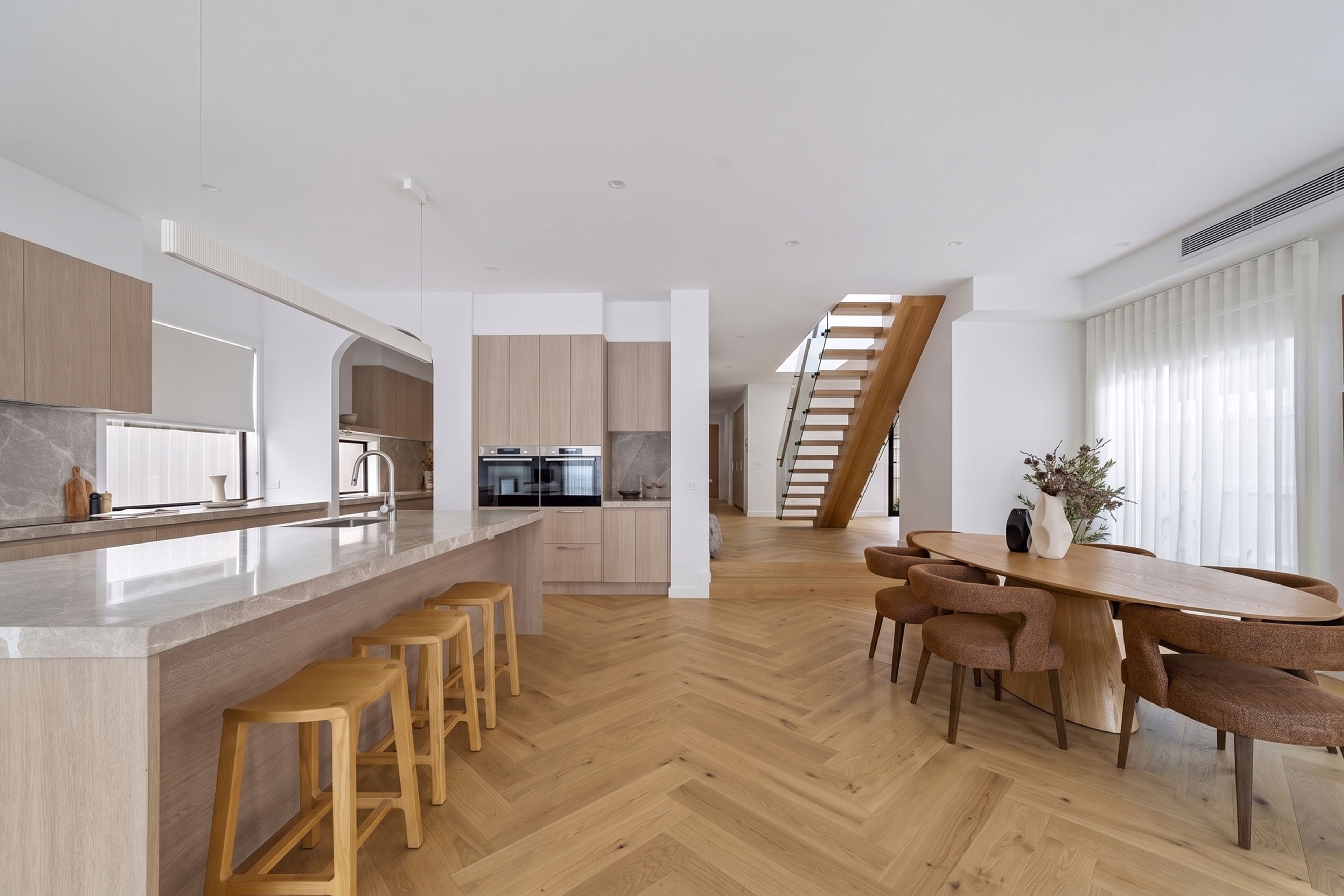 8 Dixon Street — photo 14 of 22