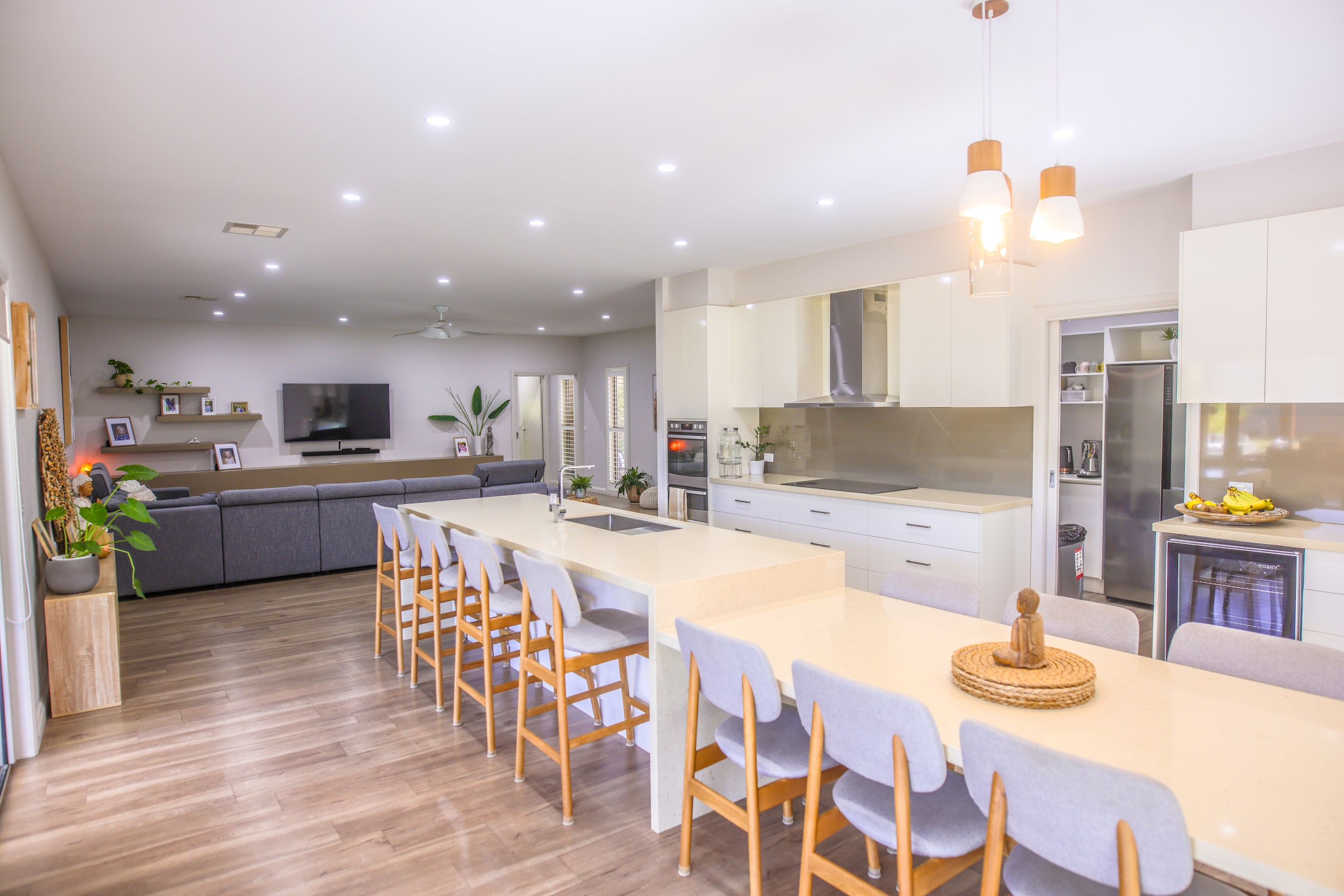 94-98 Blackett Street, Deniliquin, NSW 2710