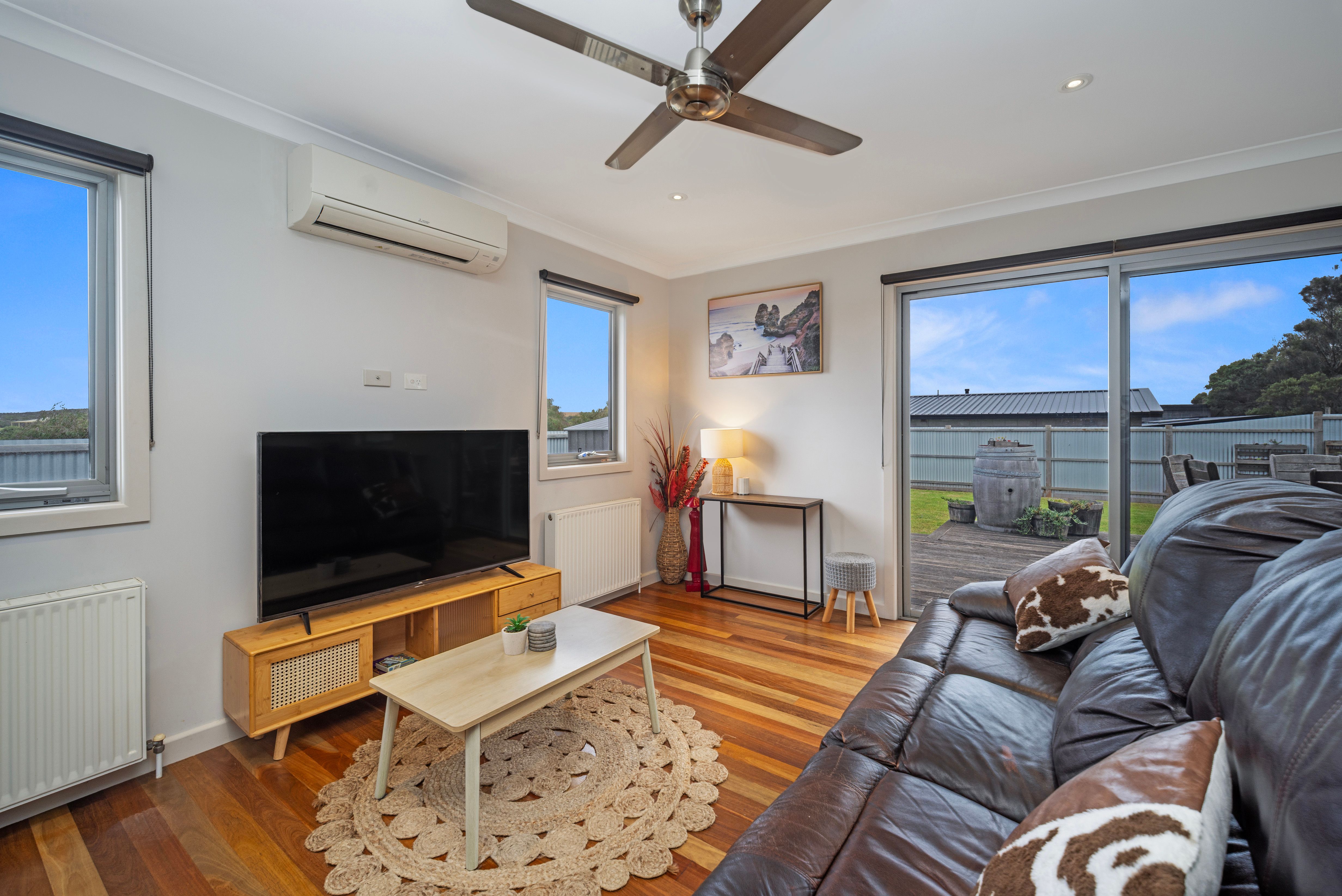 1/14 Pertobe Lane — photo 3 of 15