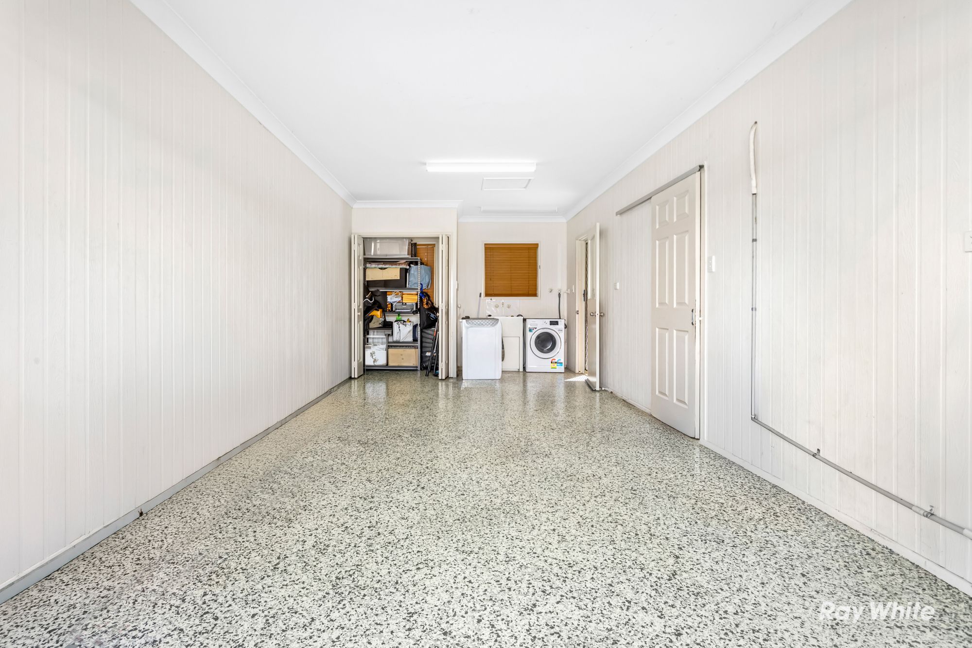2/35 Cedar Avenue — photo 10 of 19