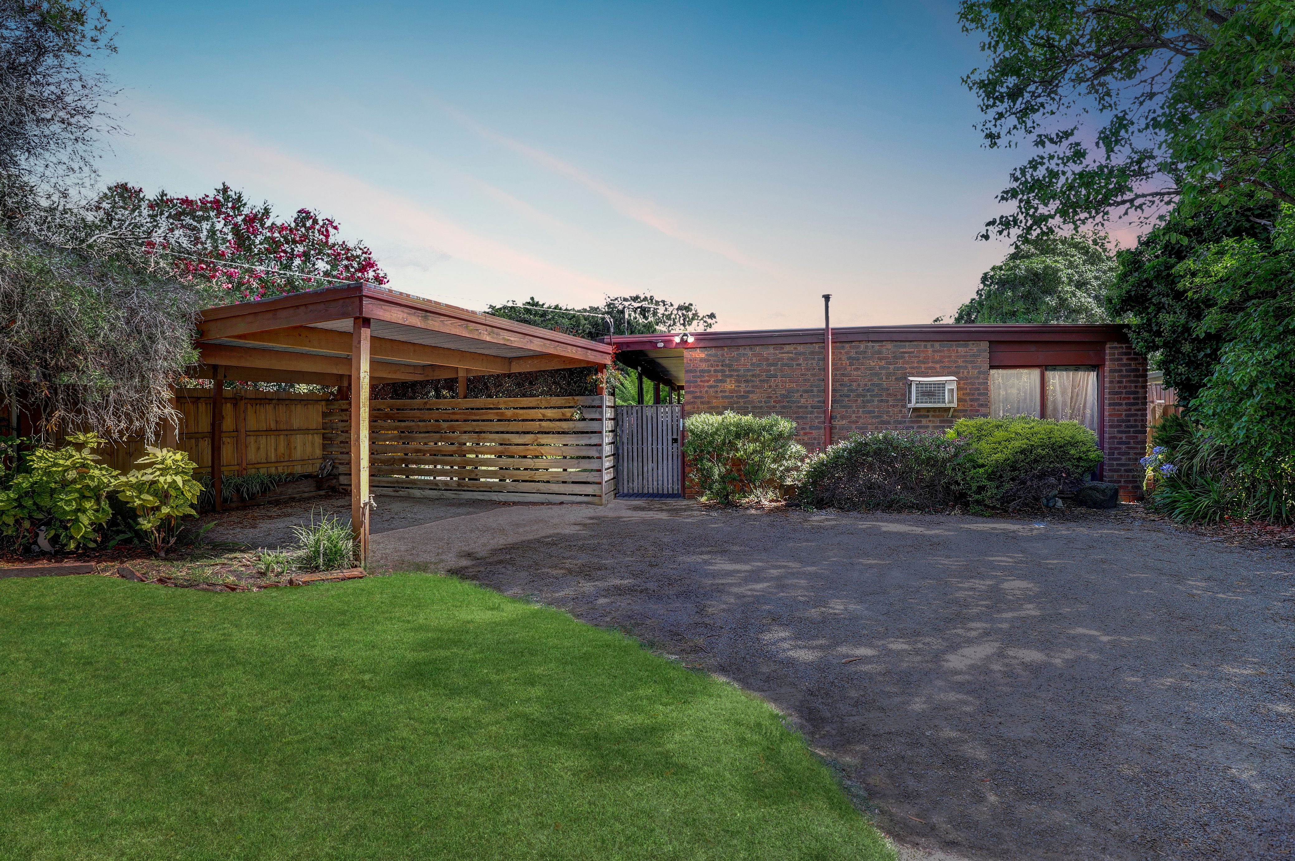394 Eastbourne Road, Rosebud, VIC 3939