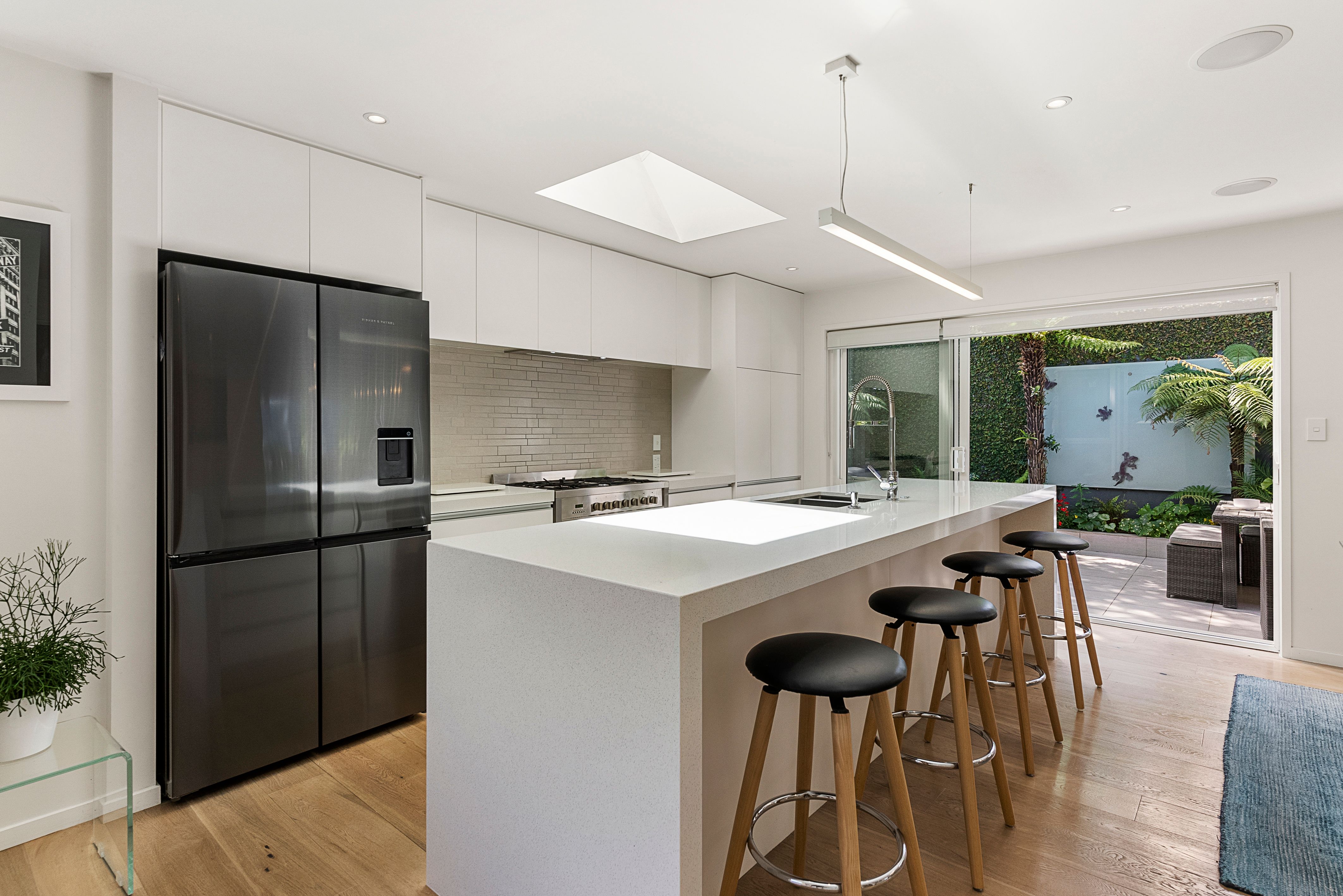 1/9 Montrose Terrace, Mairangi Bay, North Shore City