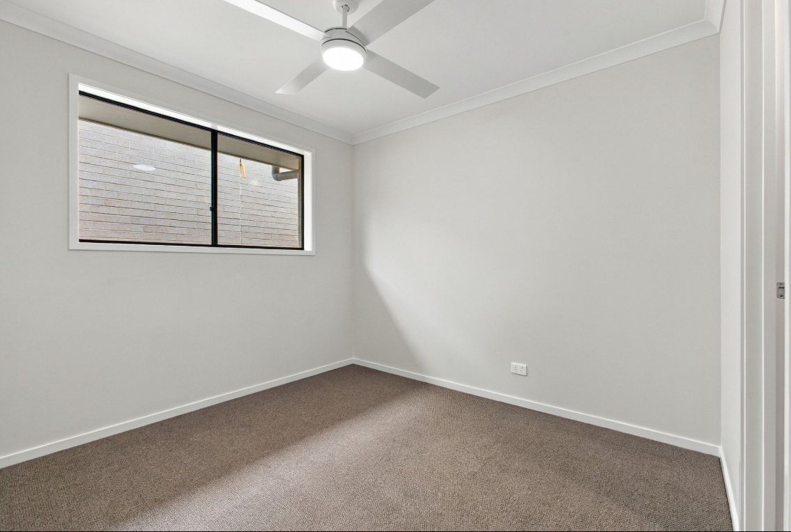 31 Alpine Crescent — photo 8 of 12