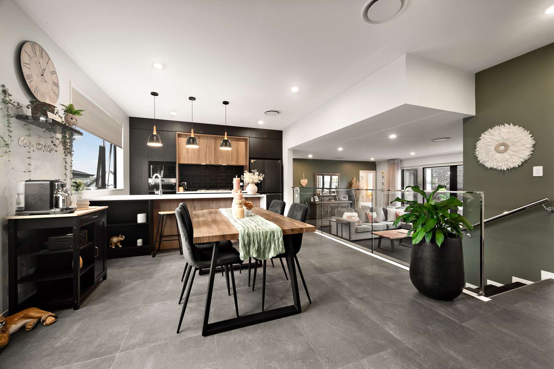 51 Maryvale Road photo 1
