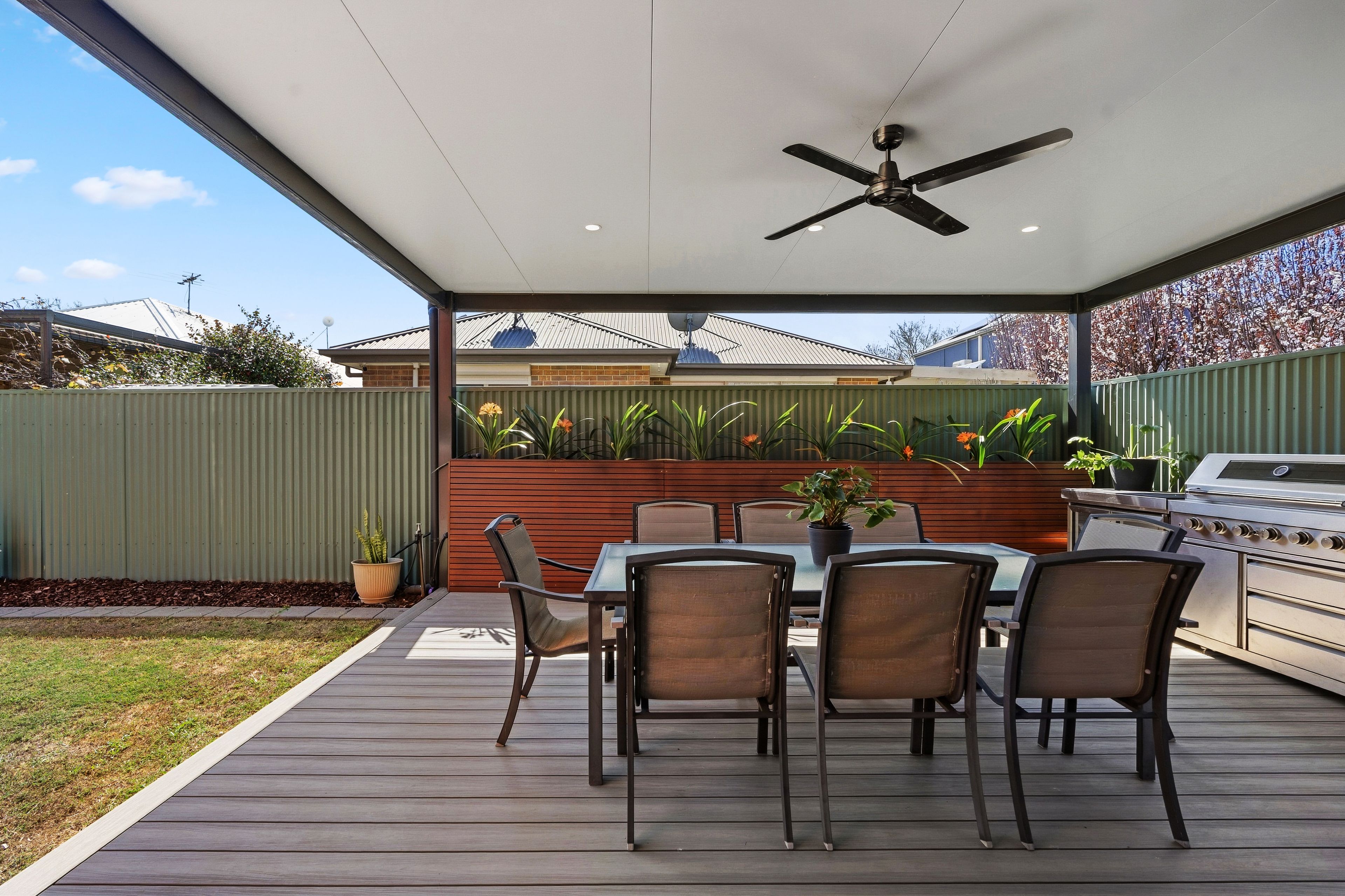 8 Sugarloaf Lane — photo 19 of 20