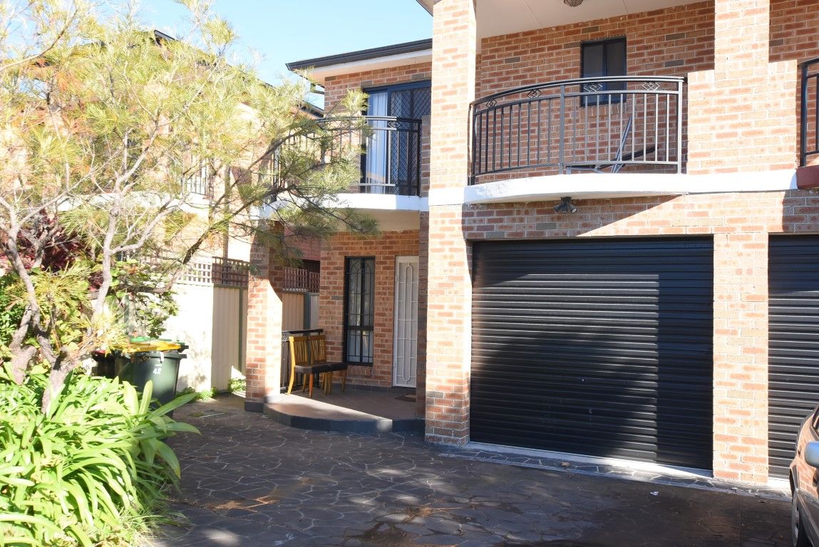 42 Cornelia Street, Wiley Park, NSW 2195