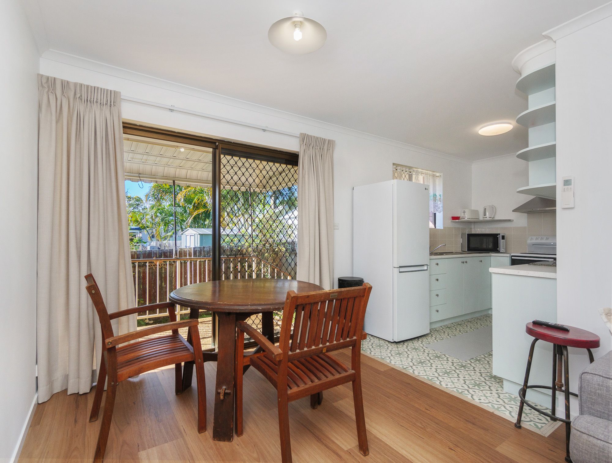 3/112 Esmonde Street — photo 7 of 14