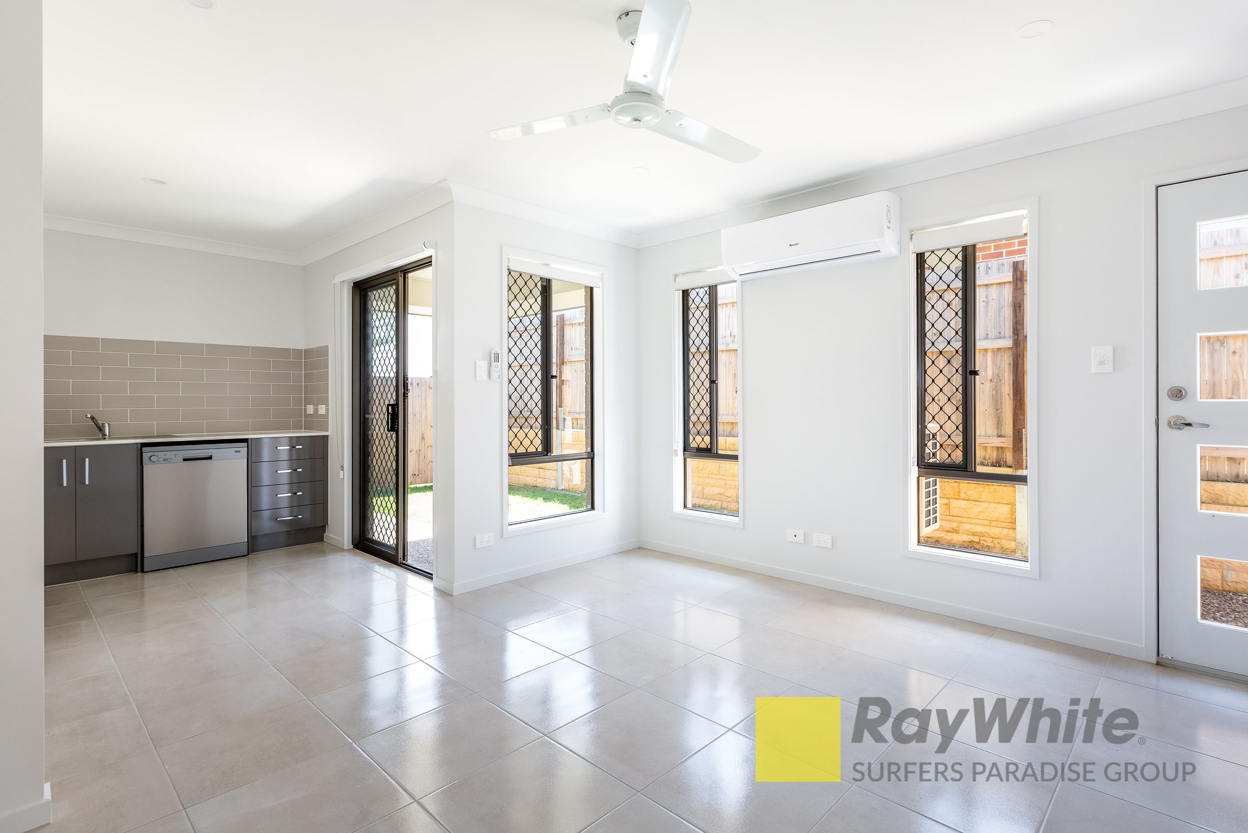 2/21 Miriam Street, Karalee, QLD 4306