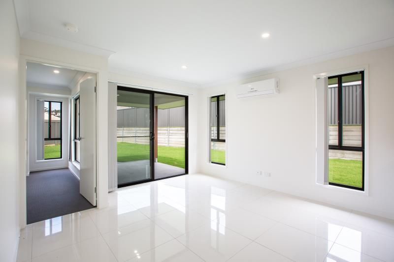 1/13 Sapphire Street, Brassall, QLD 4305