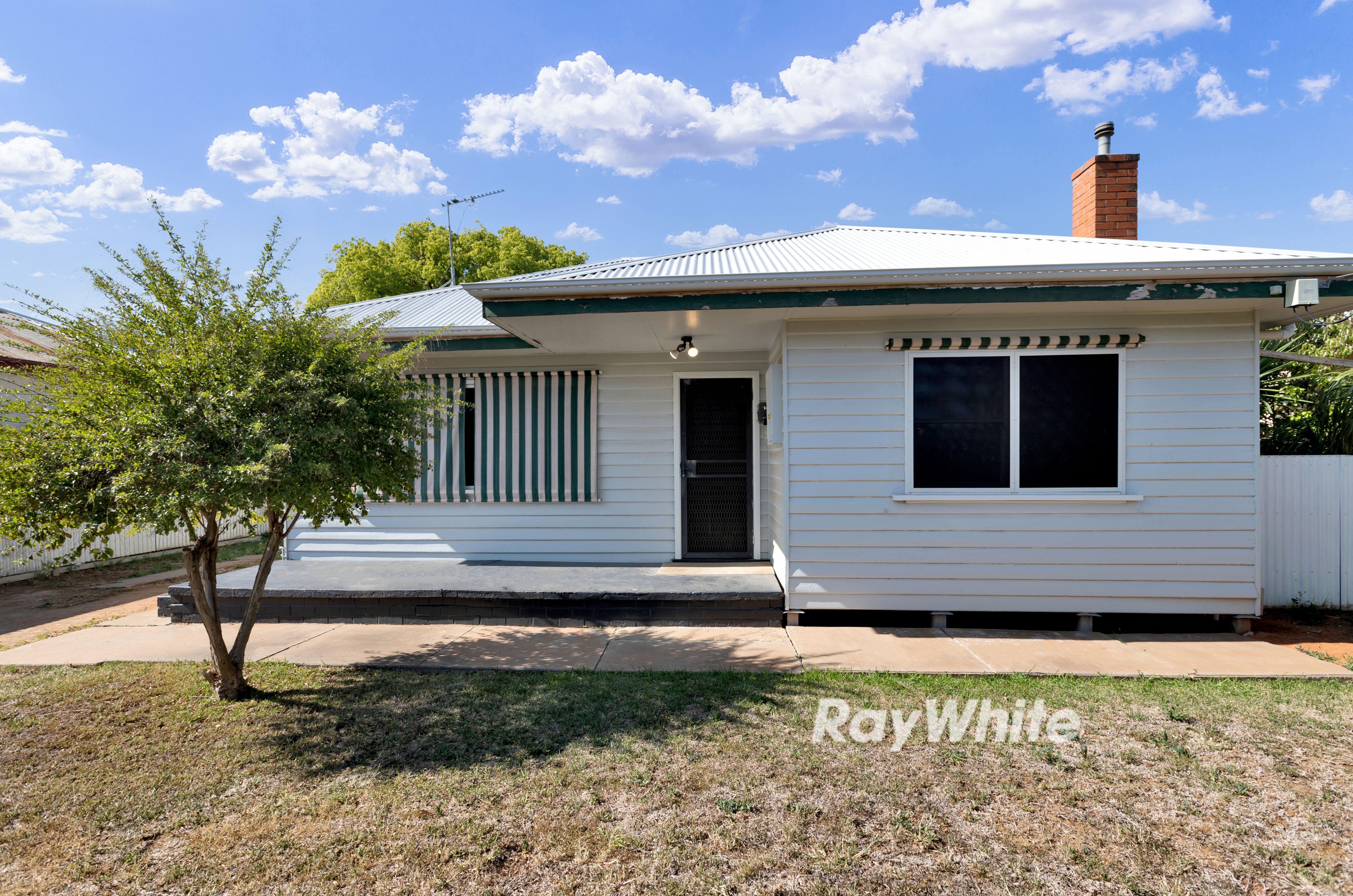 96 Hawthorn Grove, Mildura VIC 3500