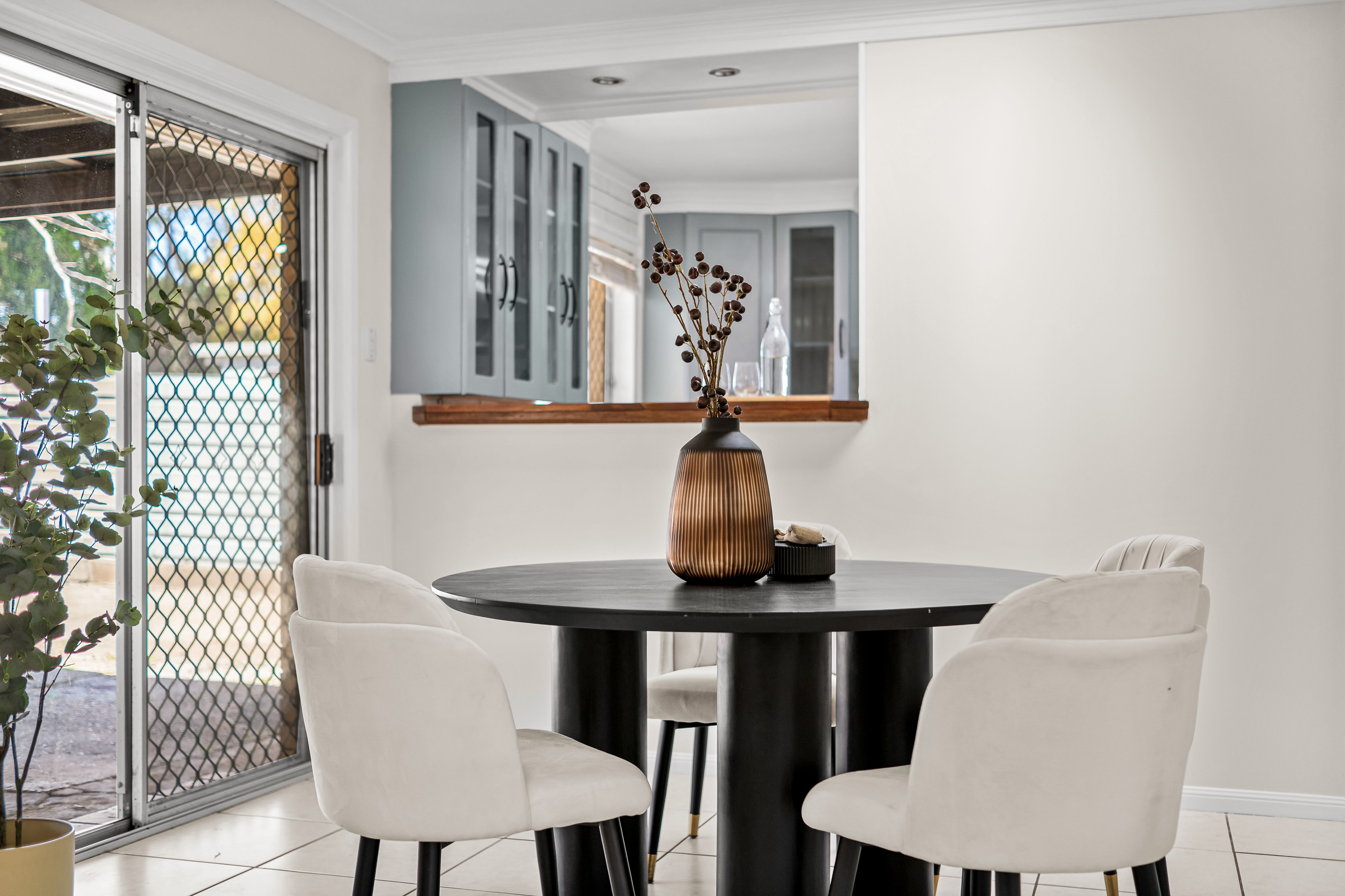 16 Margaret Street — photo 12 of 23